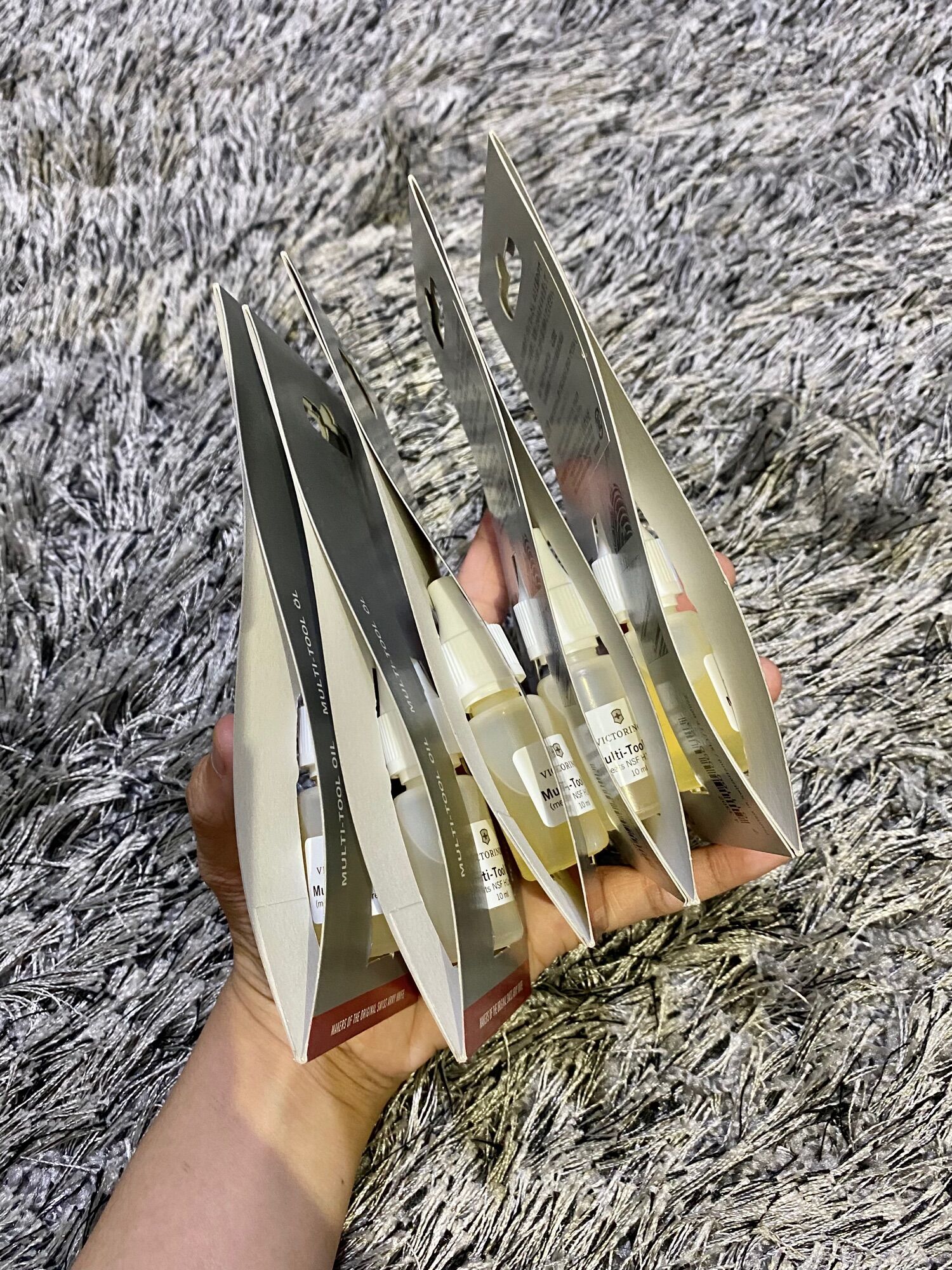 Dầu bảo quản dụng cụ Victorinox Multitool Oil 10ml