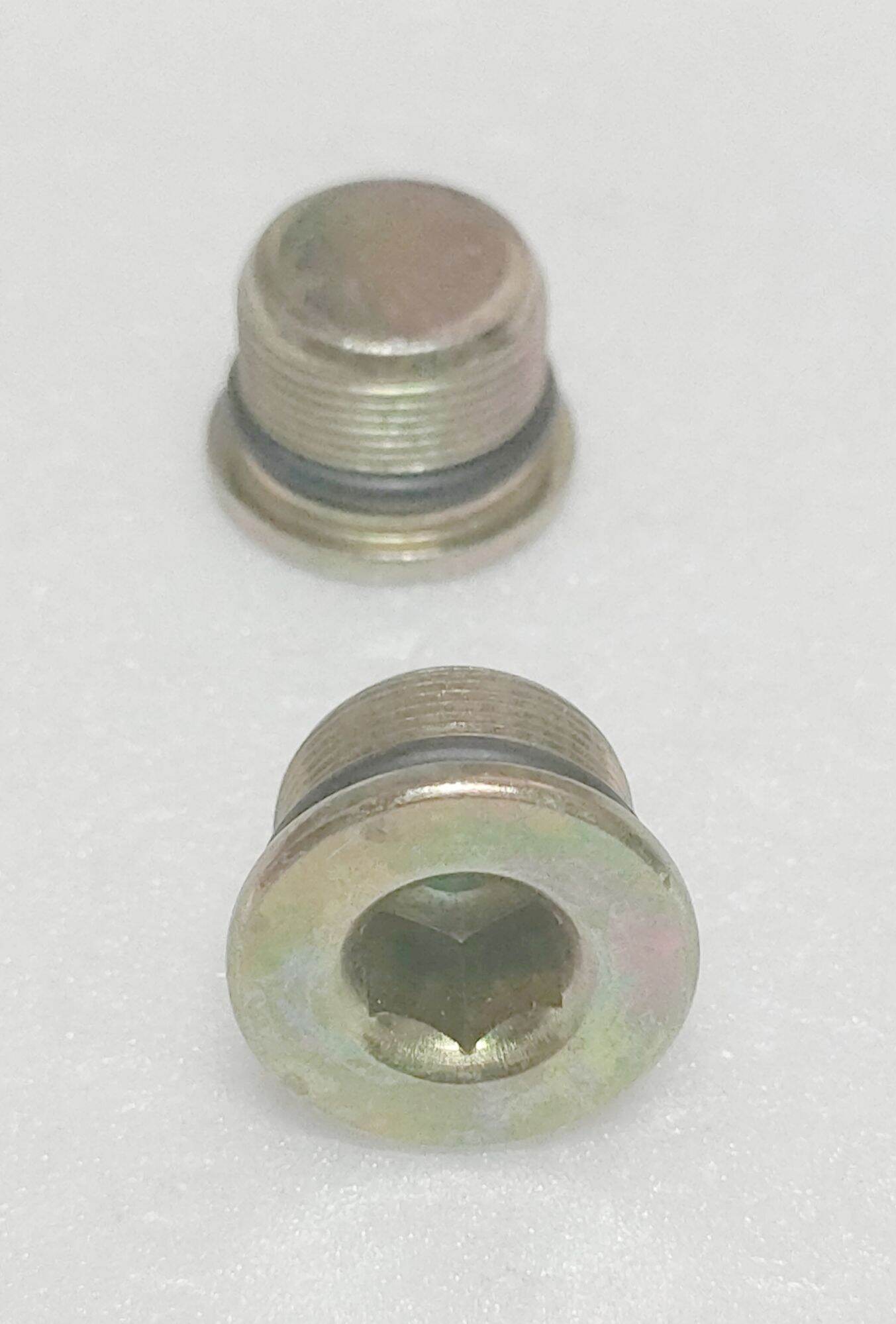 ỐC TI PHUỘC TRƯỚC SIRIUS x 2.CON..