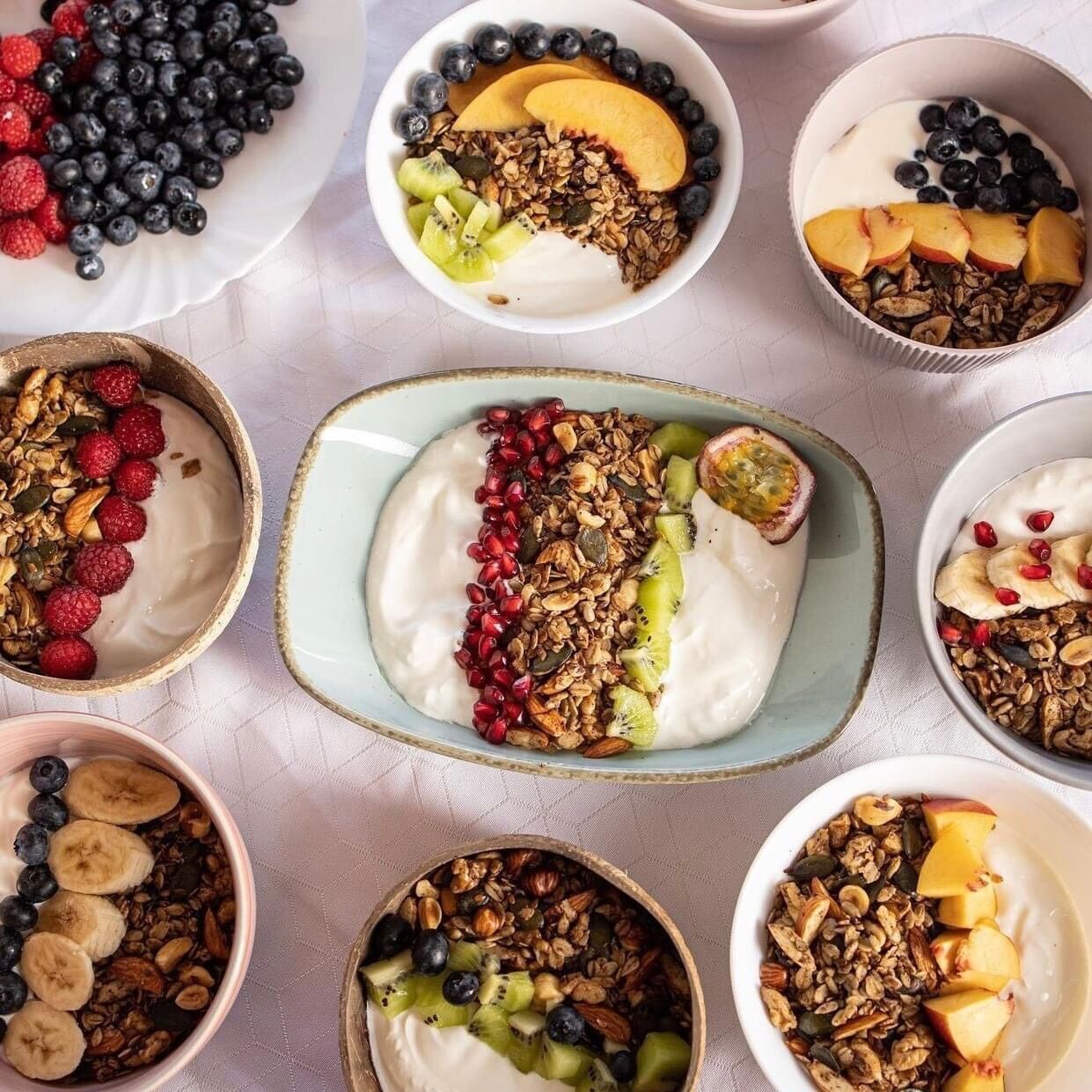 COMBO GRANOLA 500G+ GÁO KÈM MUỖNG XK