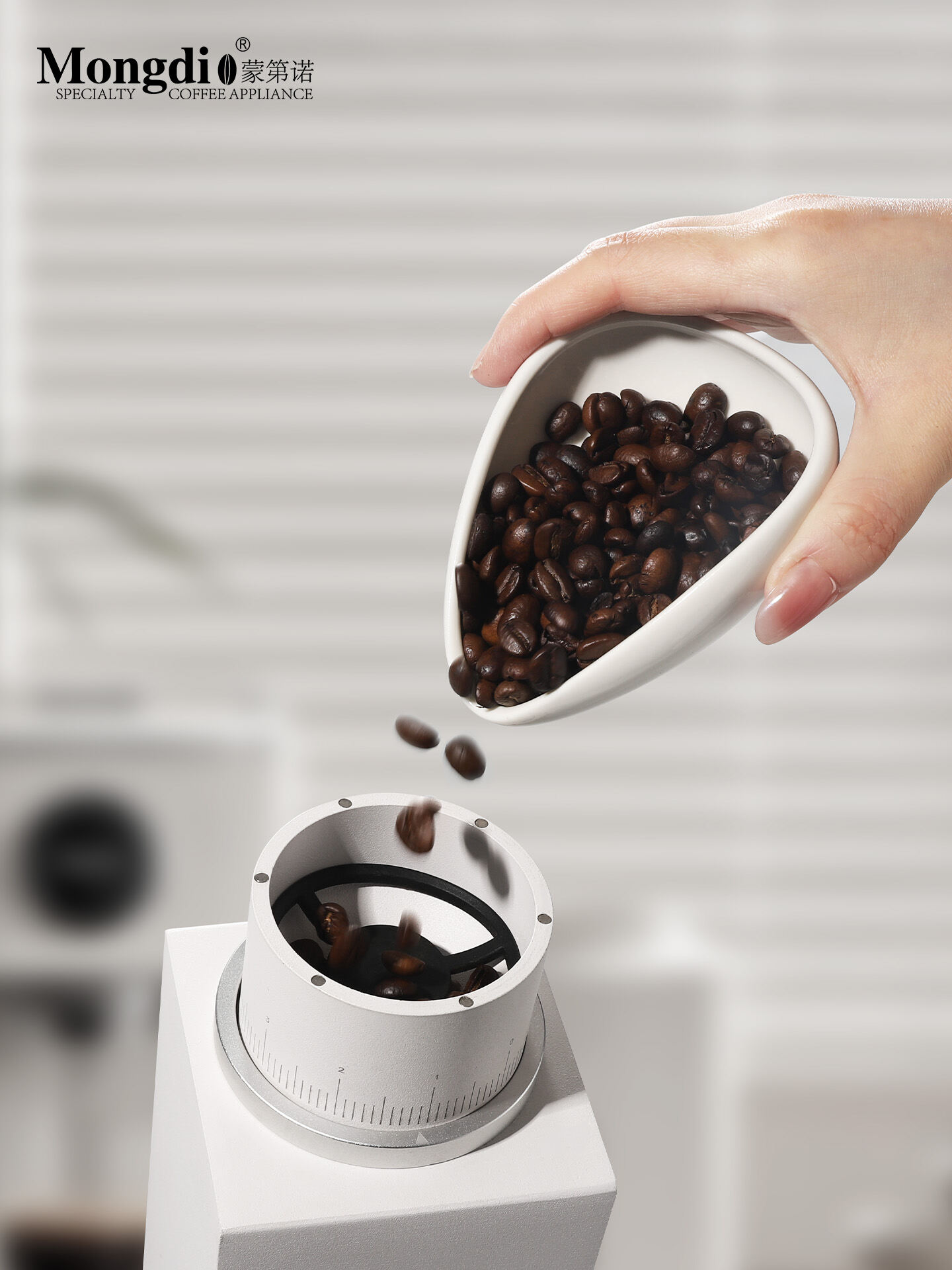 Mongdio Ceramic Coffee Bean Scale Plate Mini Hand-Poured Coffee Bean Weight Bowl Measurement Cup Kit