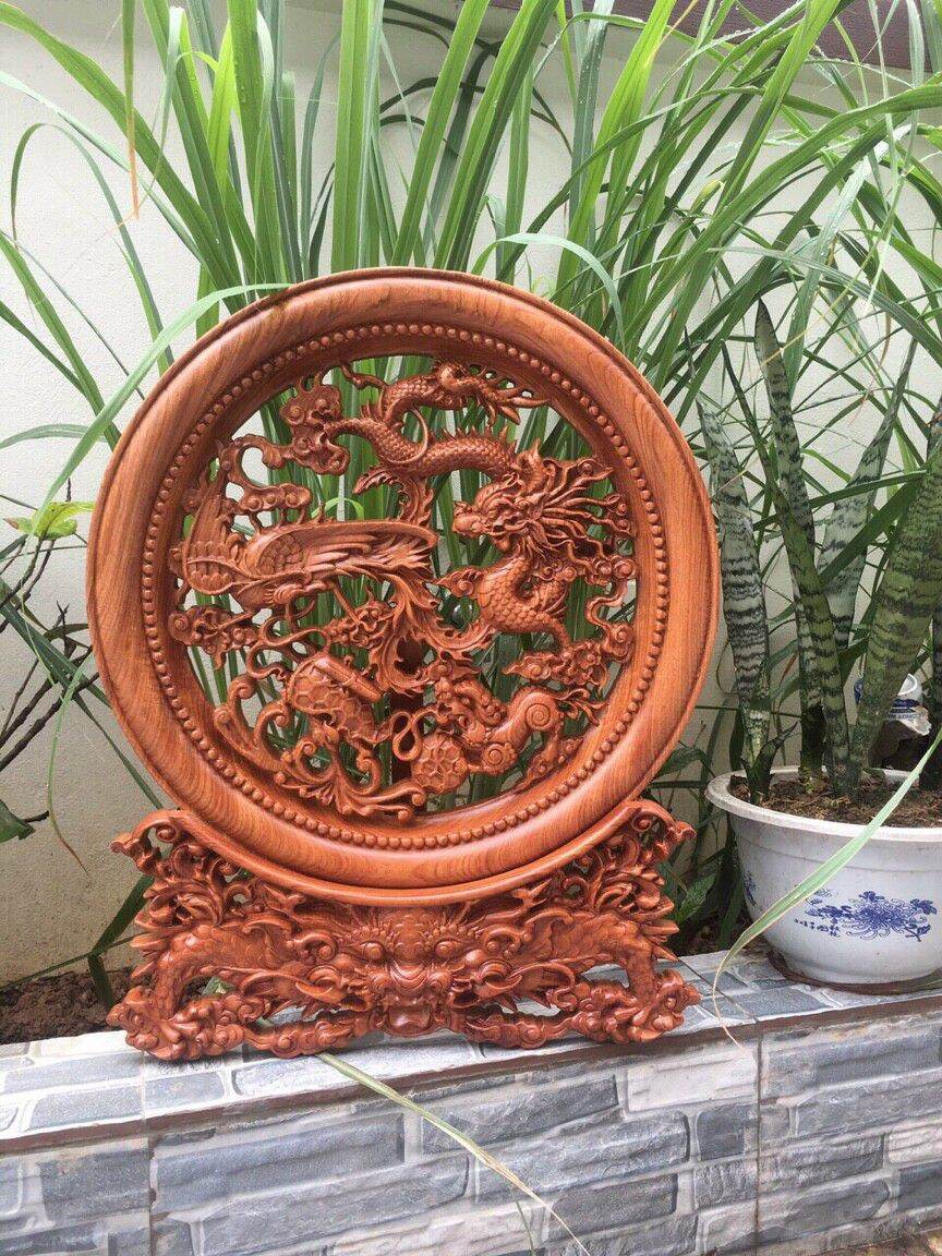 Đĩa trang trí phong thủy trạm khắc tứ linh bằng gỗ hương đá