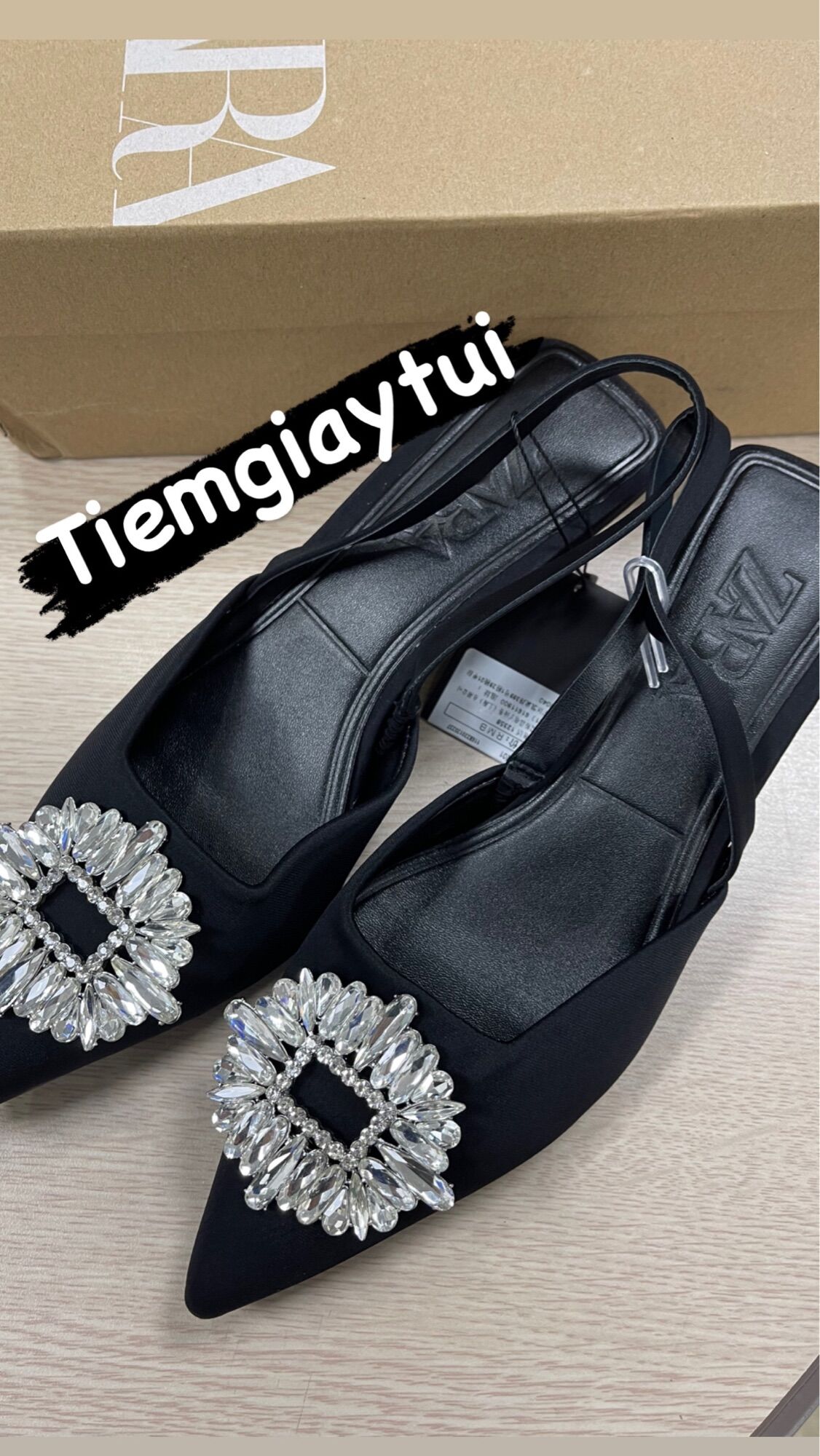 Guốc cao gót ZARA đính đá - hàng xuât ( có sẵn)