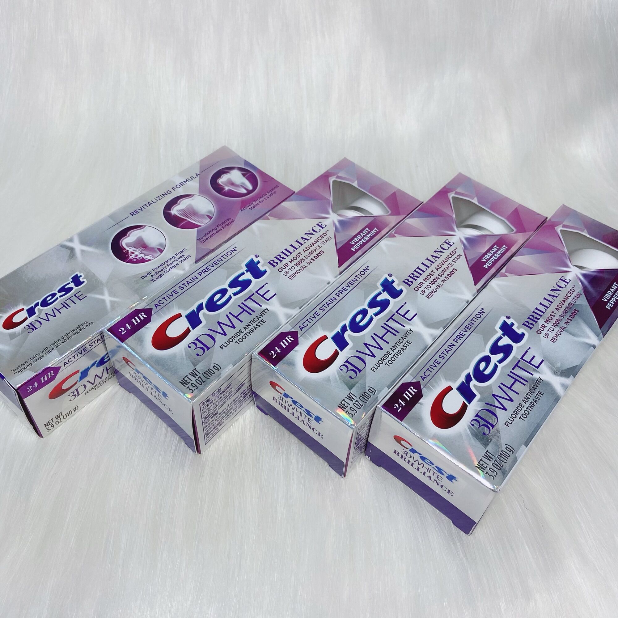 Kem đánh răng Crest 3D White Brilliance (bản Mỹ)