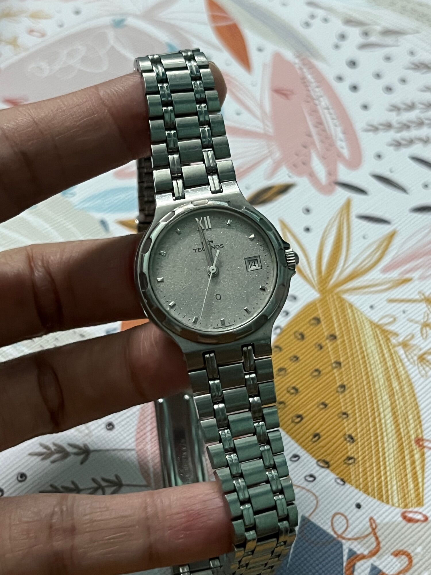 [HCM]Đồng Hồ Nữ Có Lịch hàng si