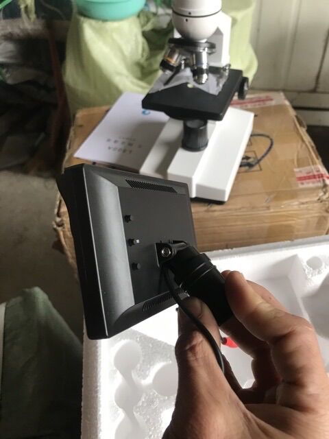 Màn hình kính hiển vi 5 ink
