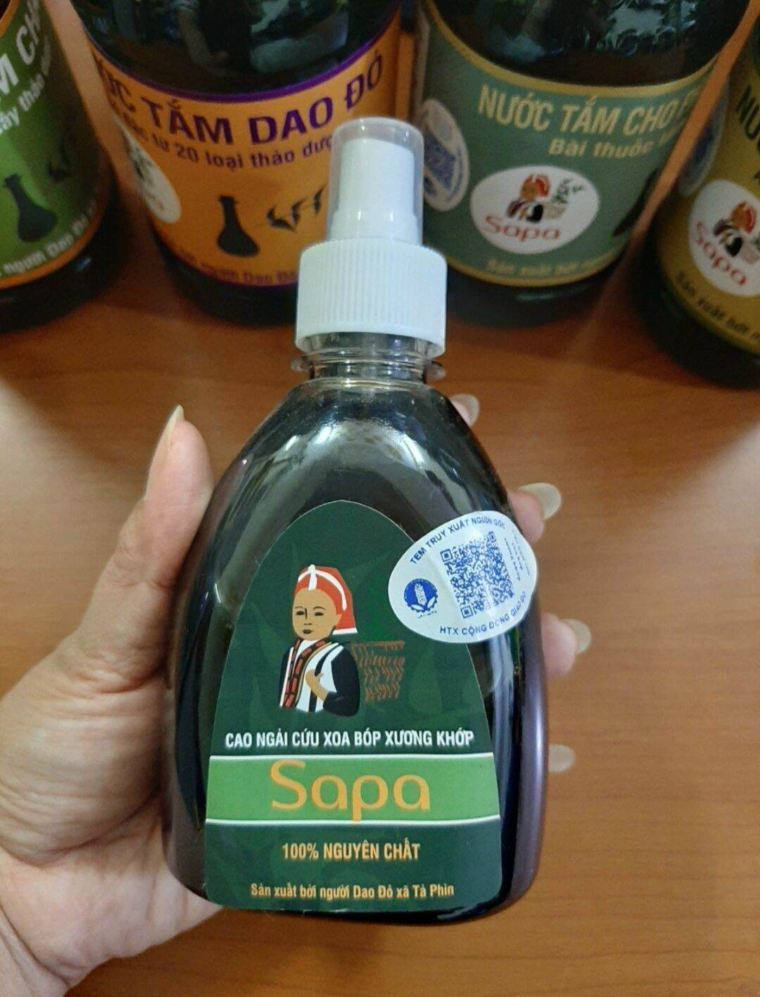 Cao ngải cứu xoa bóp xương khớp