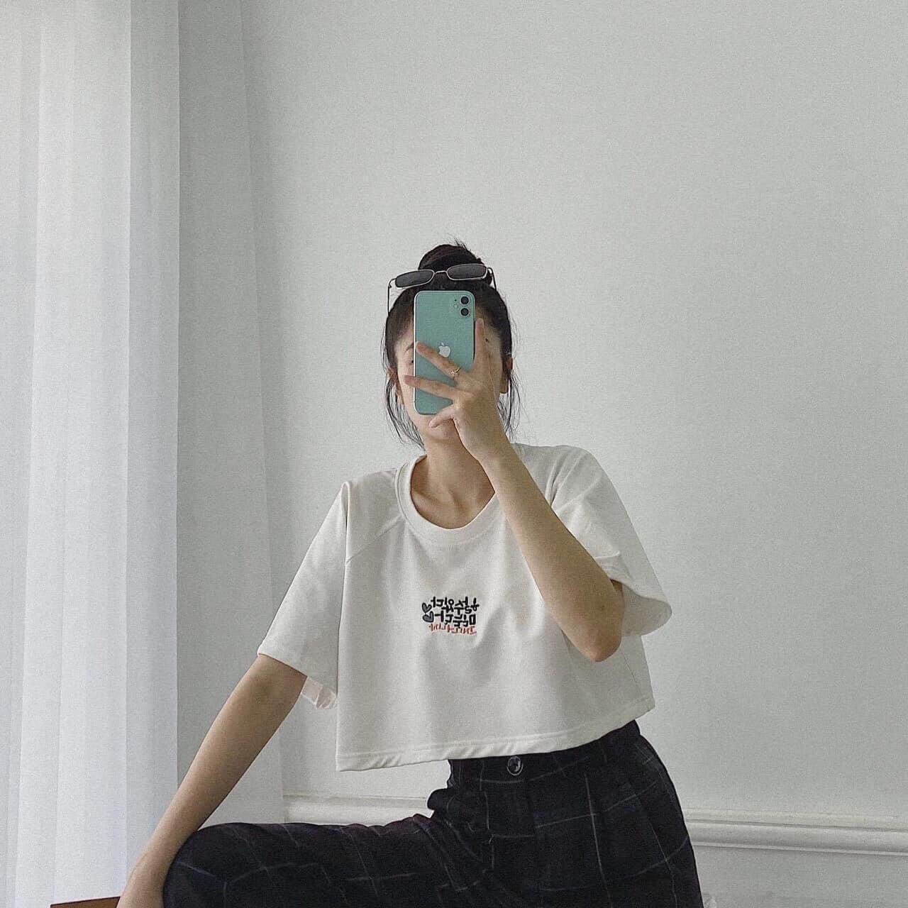 Áo Croptop Chữ Hithot , Dáng Ngắn Unisex
