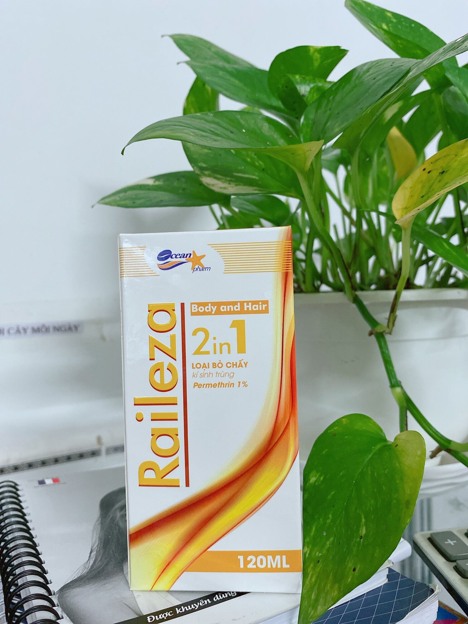 Dầu tắm gội Raileza ngừa chấy và các loại kí sinh trùng 120ml