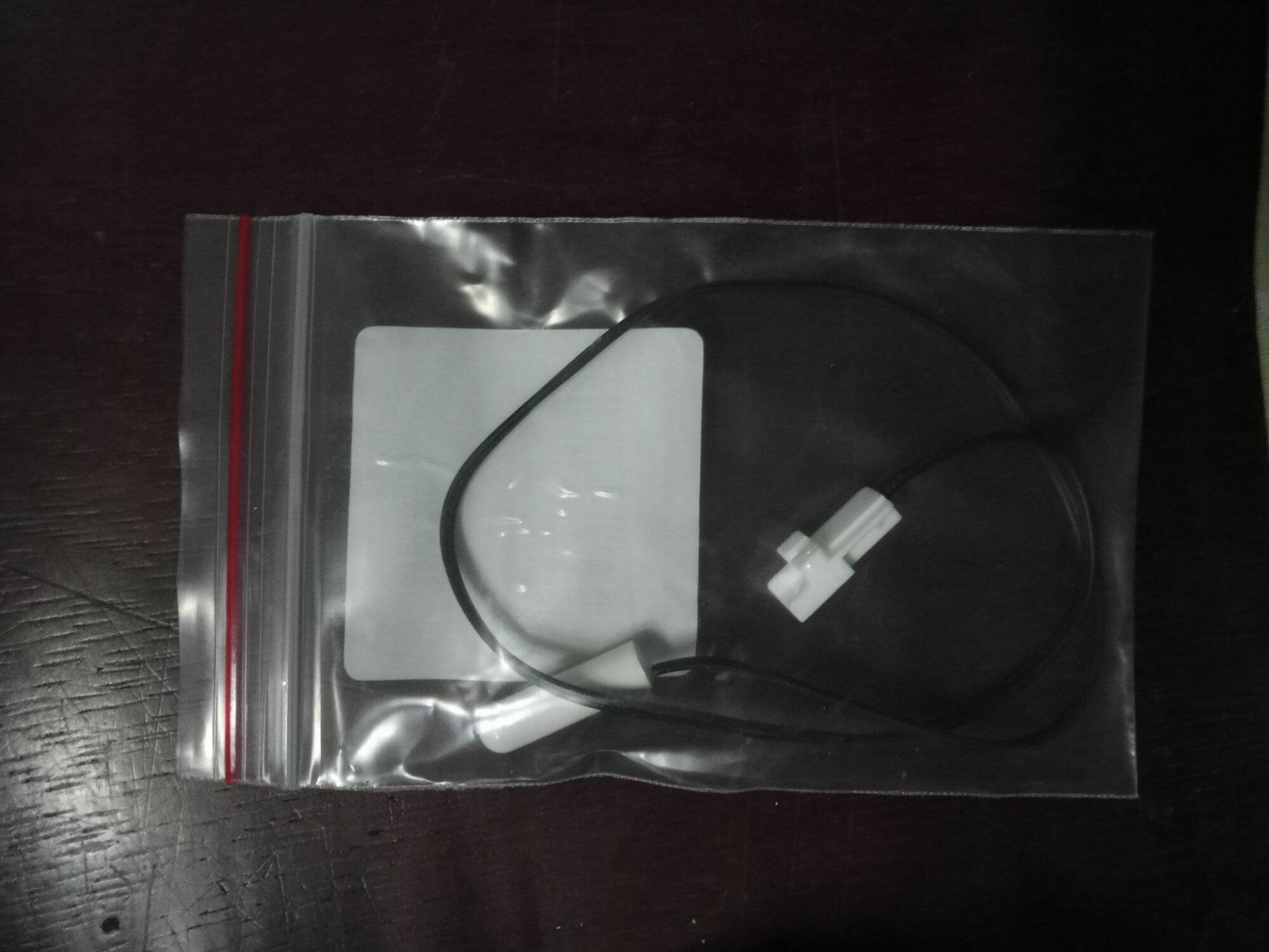 SENSOR ( CẢM BIẾN NHIỆT ĐỘ TỦ LẠNH PANASONIC) CHÍNH HÃNG