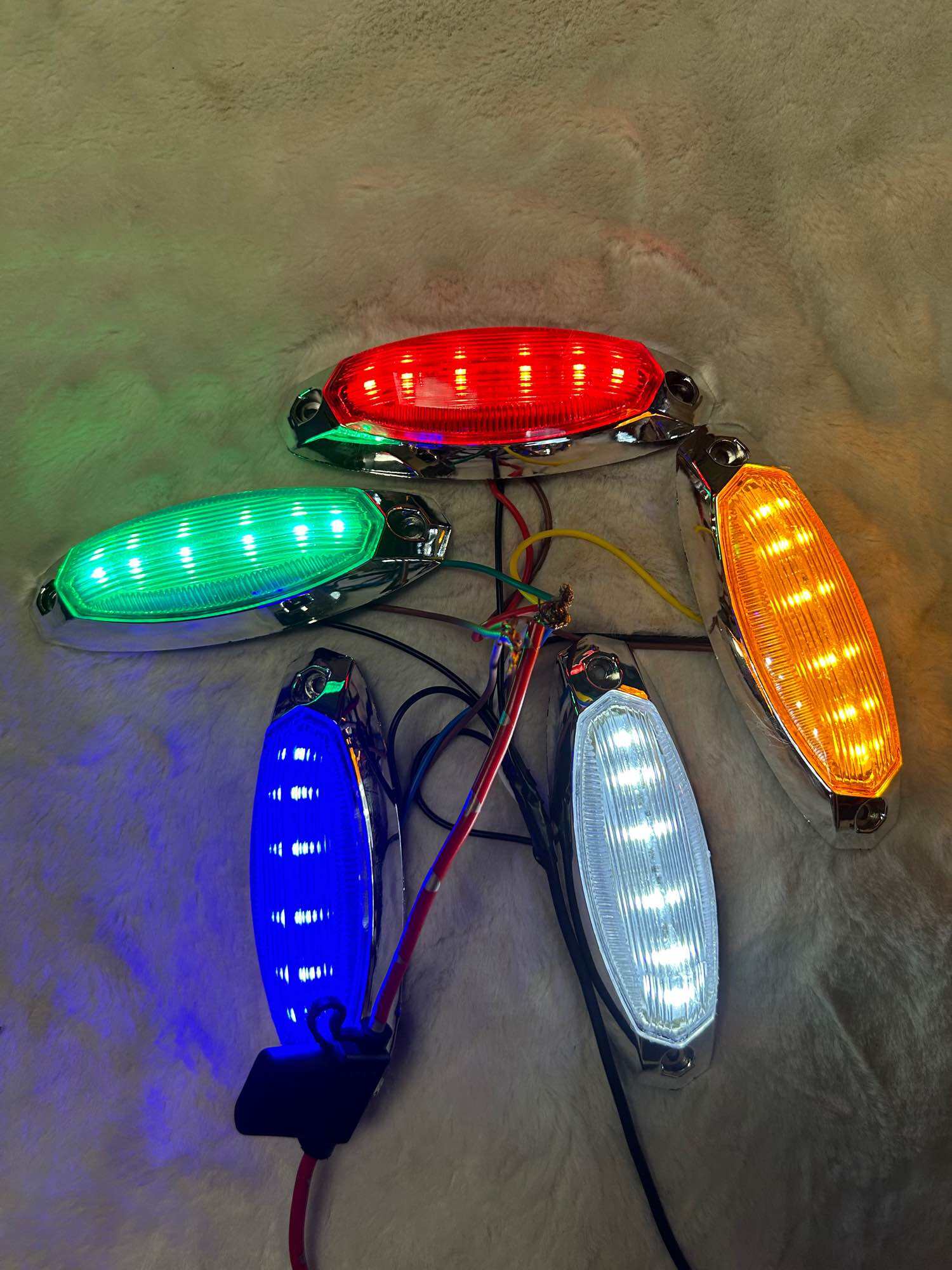 Đèn chớp nóc thùng xe tải, xe khách 2 chế độ. Đèn 4022 hàng TL