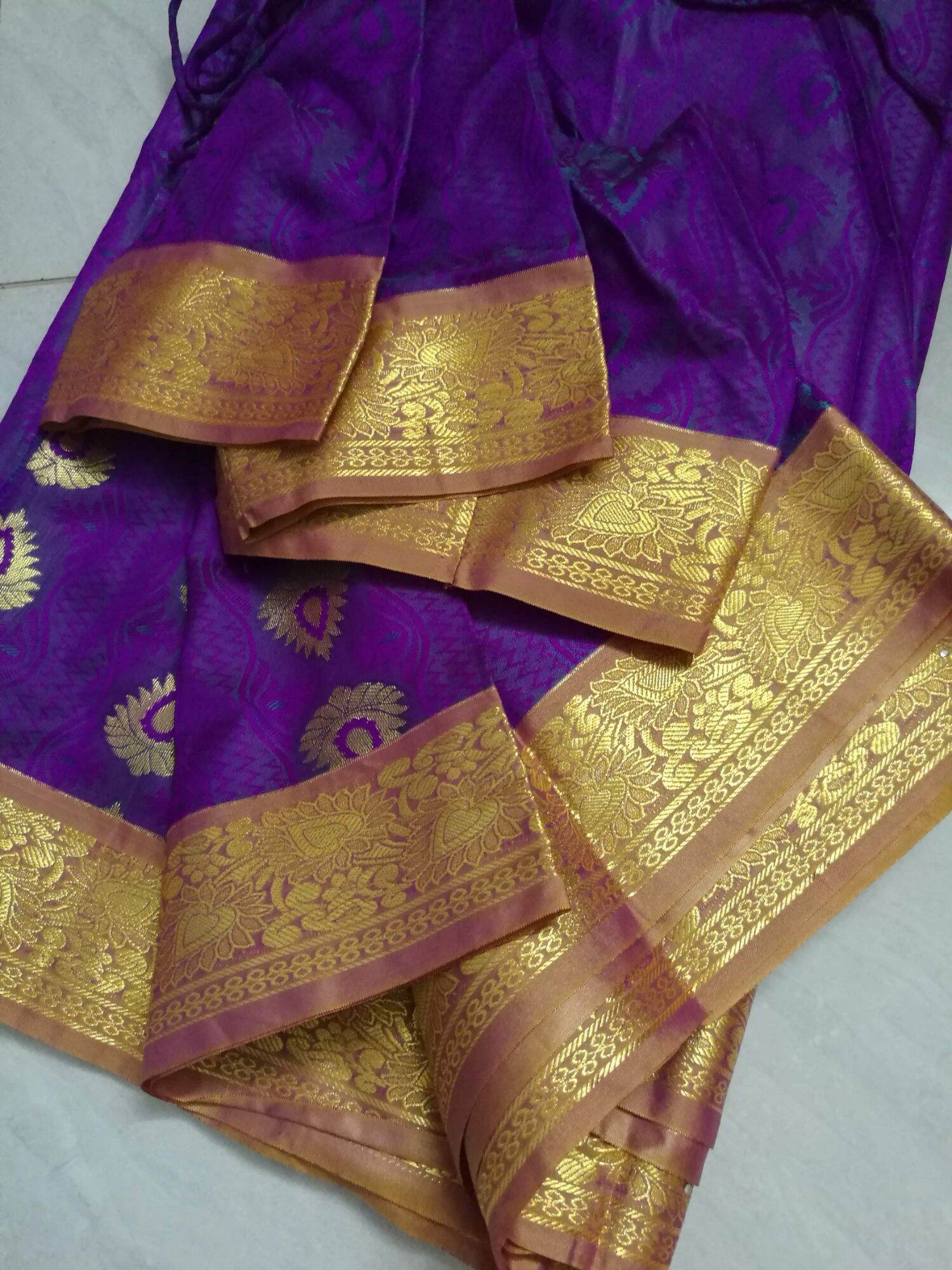 Sari Ấn Độ Saree lụa cao cấp của Chennai silk