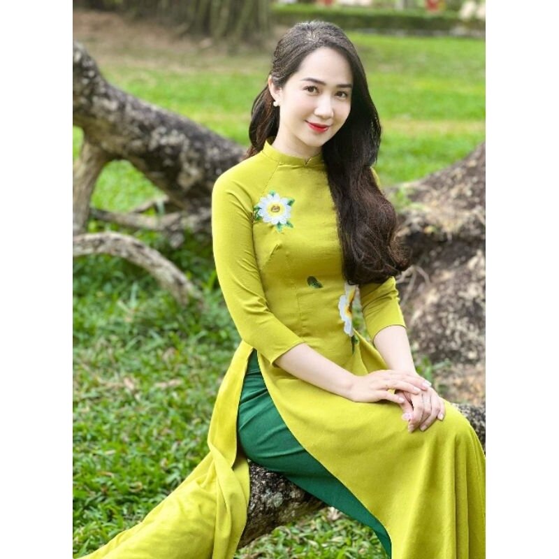 Áo dài may sẵn 2022 cốm thêu thủ công kèm quần