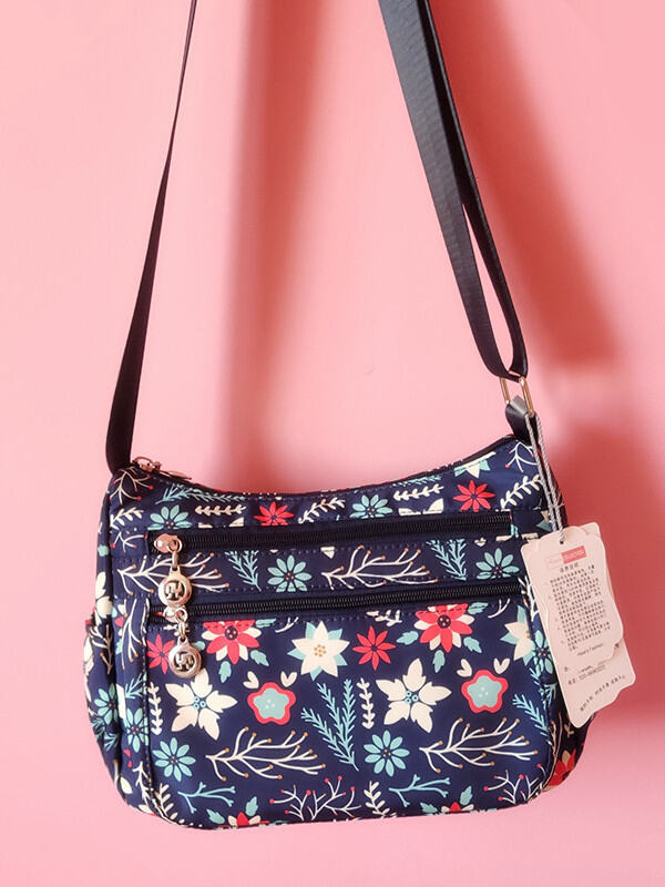 Túi Đeo Vai Nylon Hoa 2024 Mới Nữ Túi Đeo Chéo Phong Cách Hàn Quốc Phụ Nữ Trung Niên Thời Trang, Sành Điệu Túi Mẹ Ví Vải