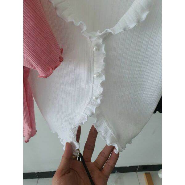 Áo Thun Gân Croptop  Viền Bèo 3 Nút