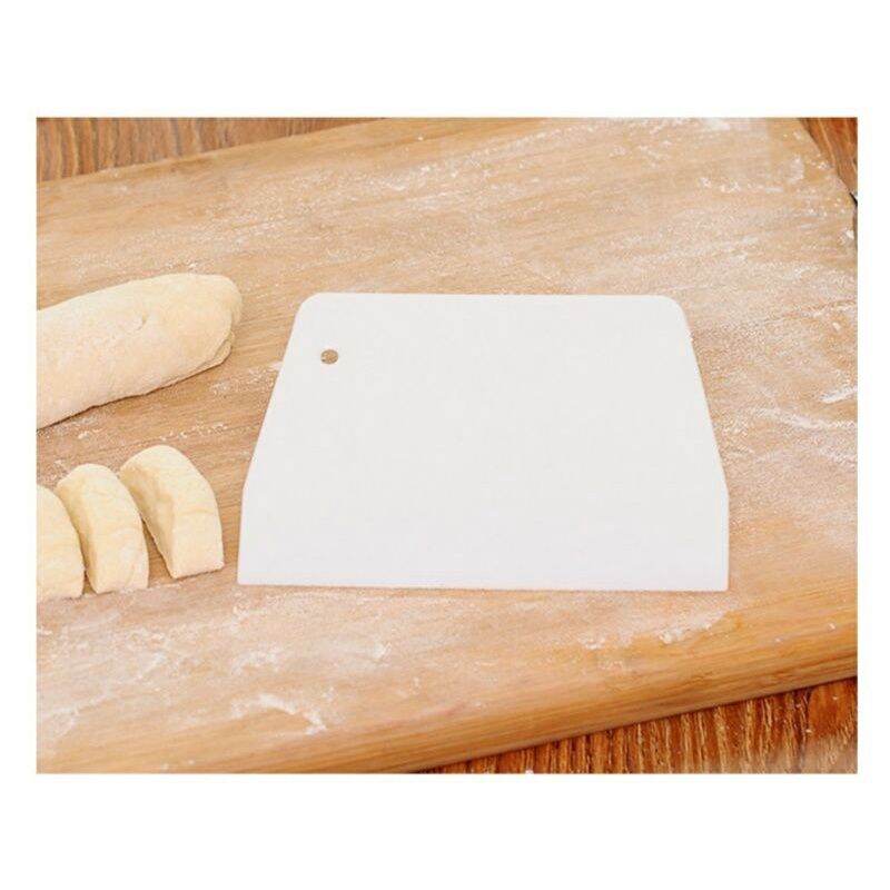 Dụng cụ vét bột cắt bột bánh
