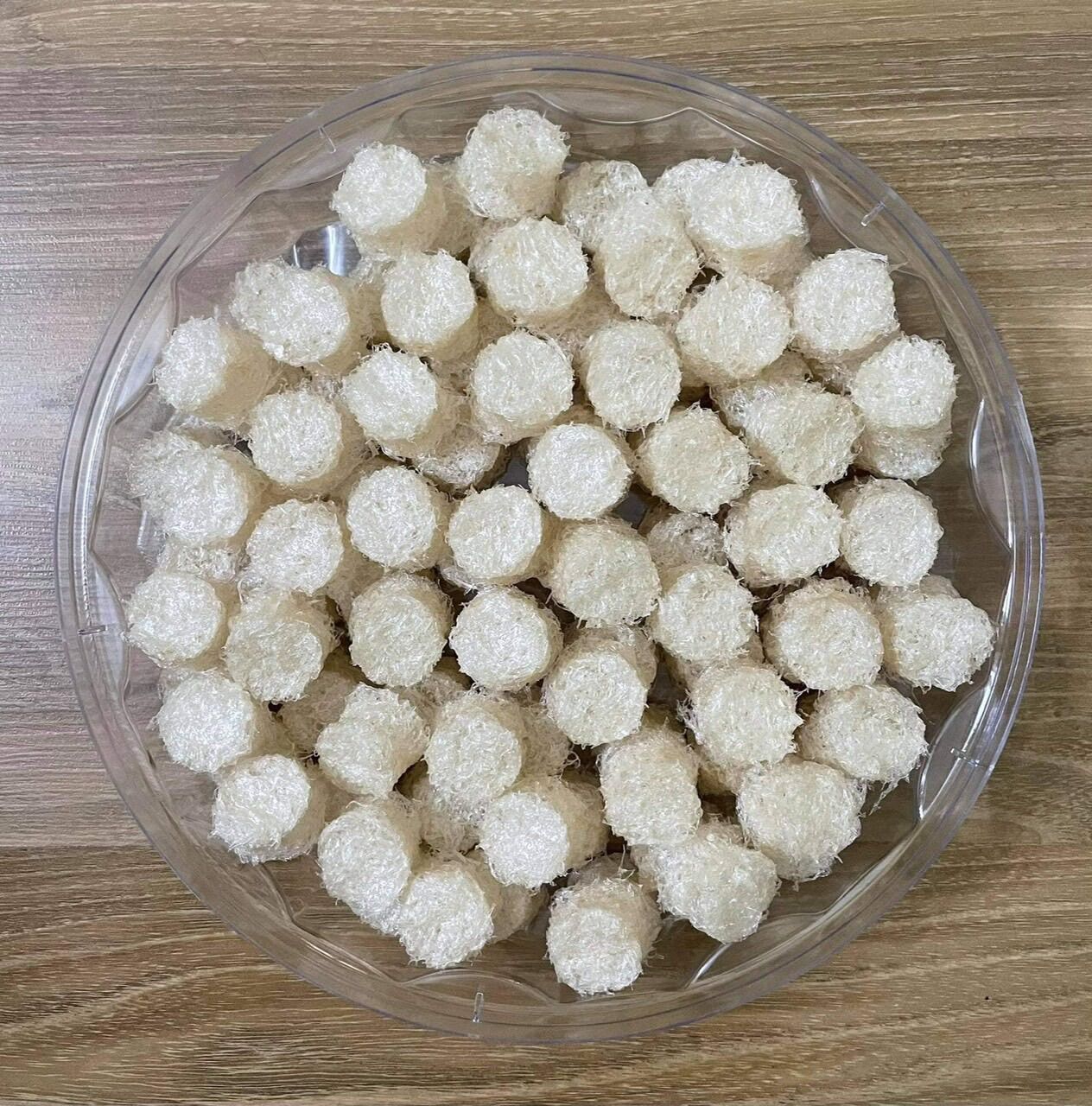 TỔ YẾN TINH CHẾ TỔ YẾN Vụn NHÀ NUÔI ĐƯỢC LÀM SẠCH VÀ TẠO KHUNG HÌNH Viên baby 100gram được 40-50viên nhỏ