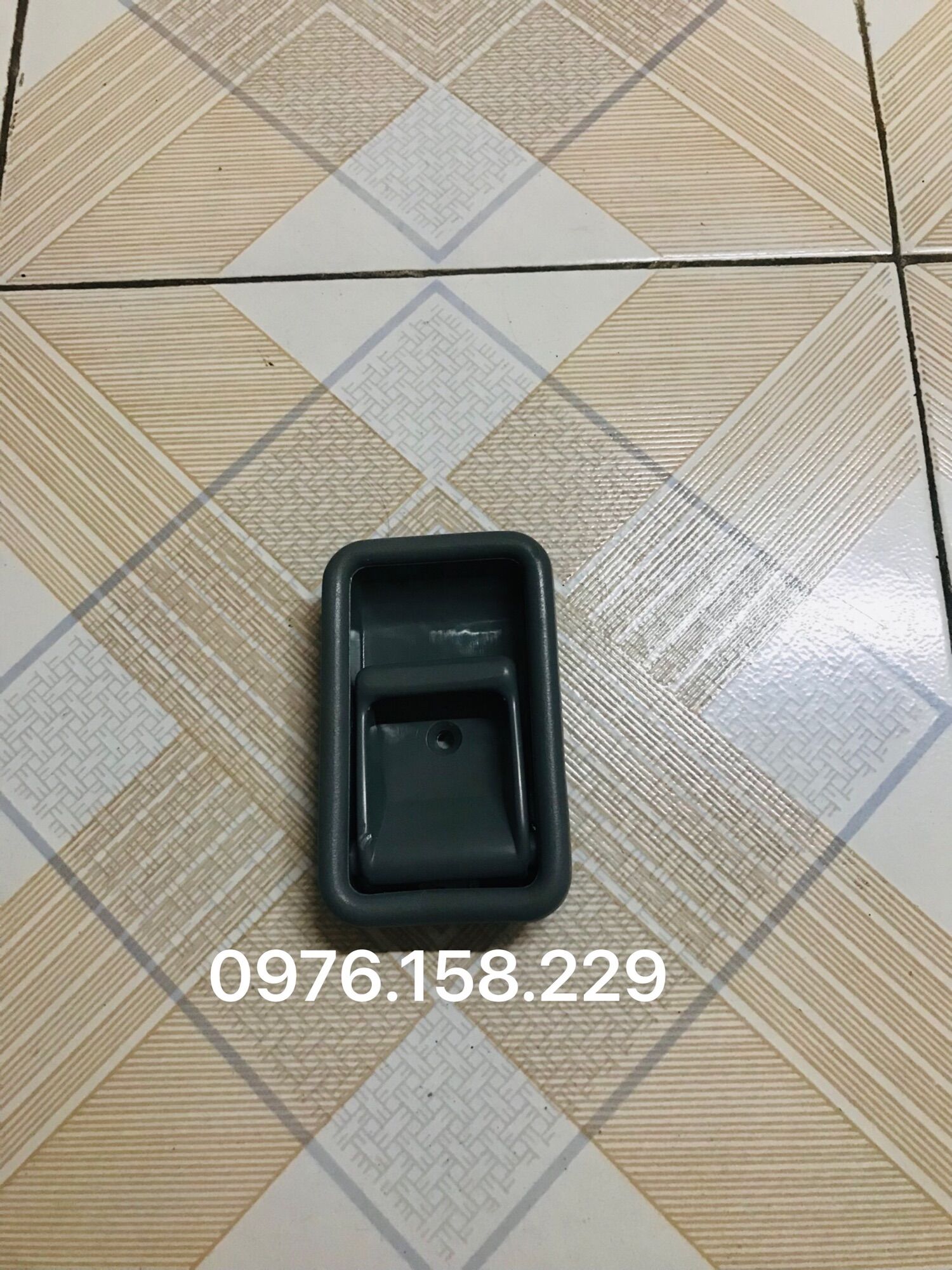 TAY MỞ CỬA TRONG KIA PRIDE, CD5