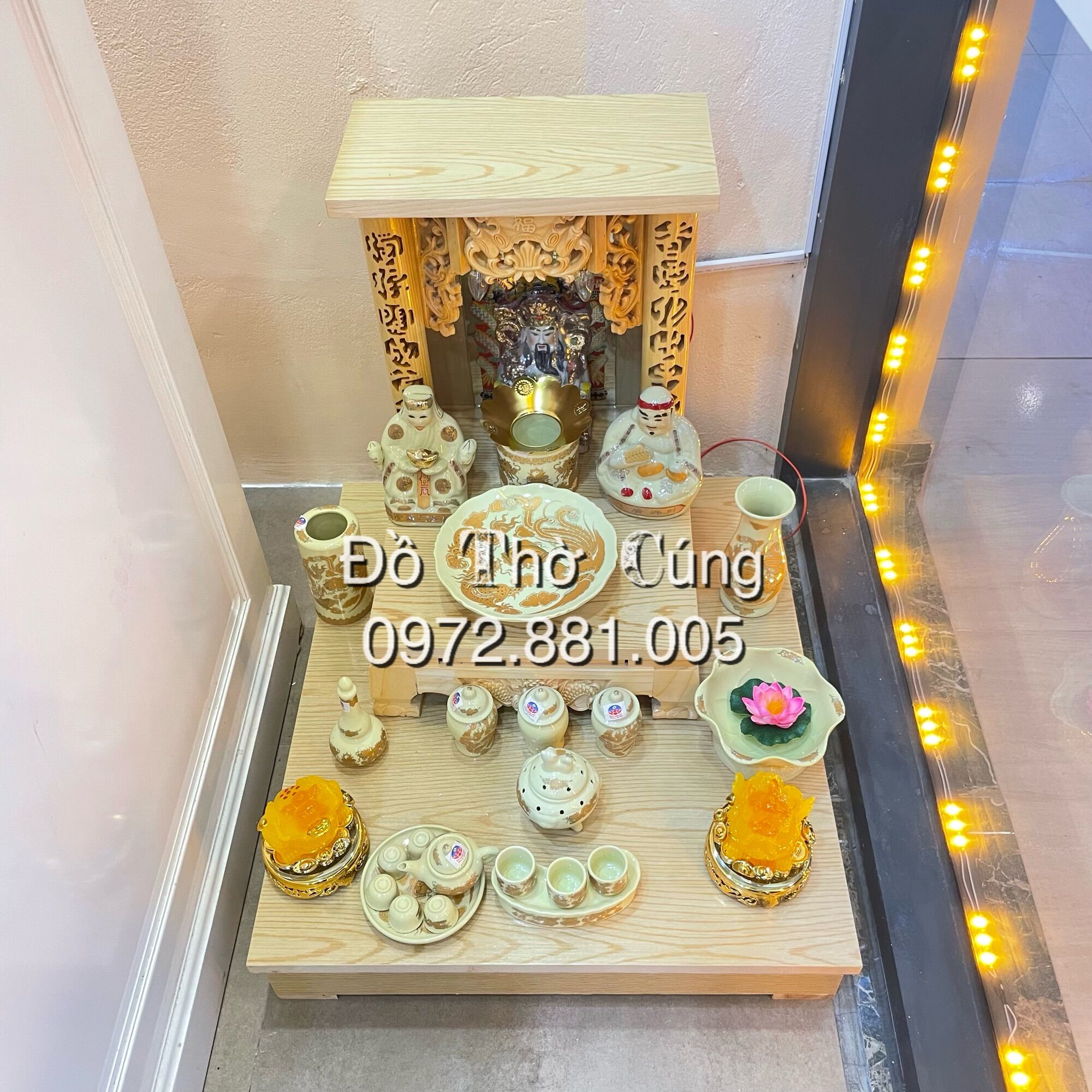 Bộ Đồ Thờ Thần Tài màu vàng ngà