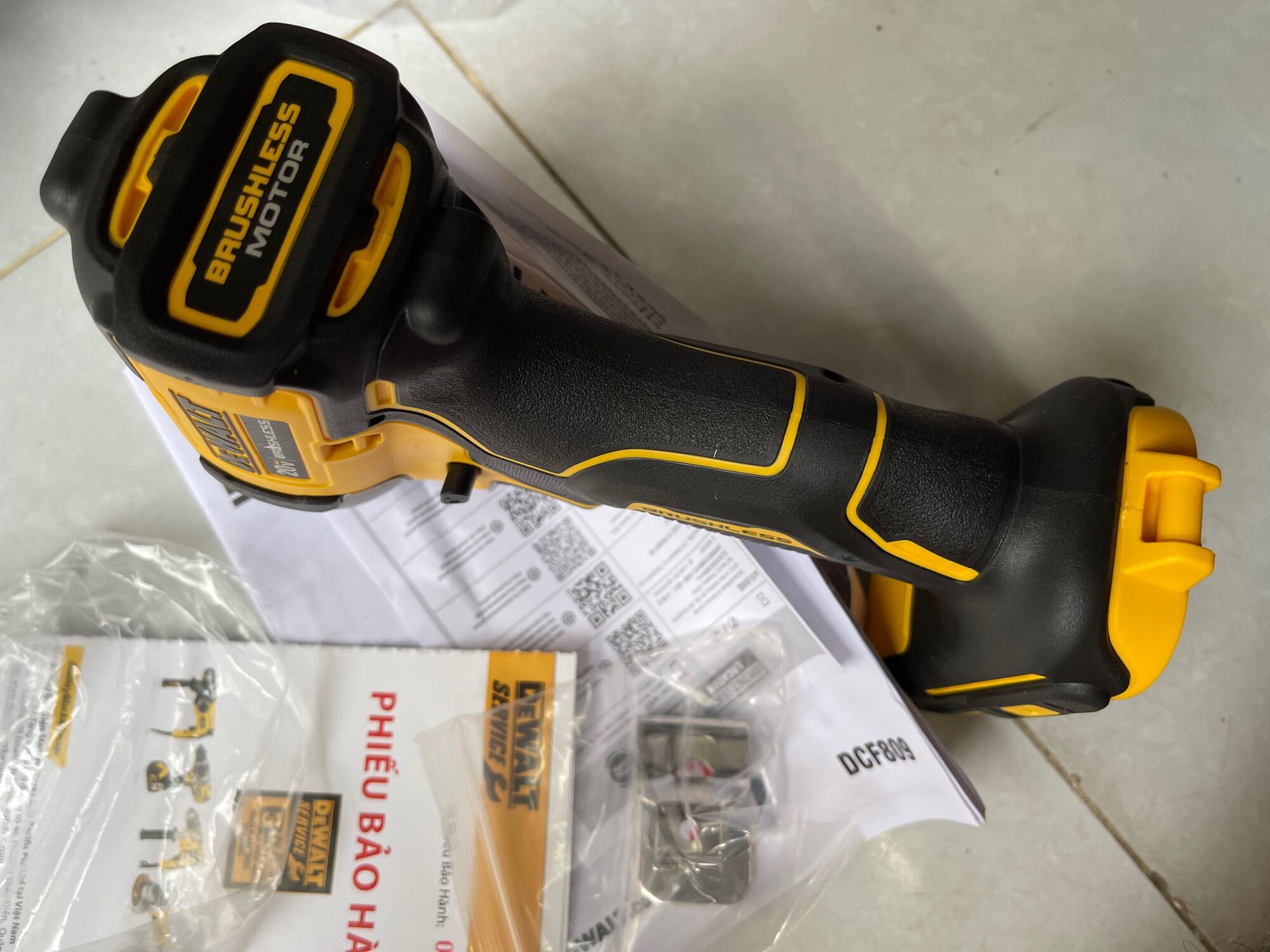 [HCM]Máy khoan dùng pin Dewalt DCF809N 20V (Chưa kèm Pin & Sạc)