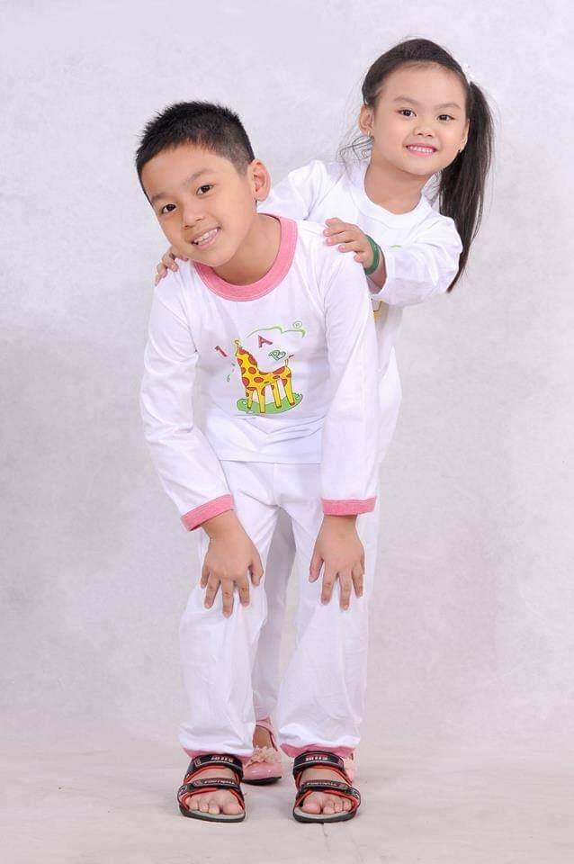 (31-34kg) ĐỒ BỘ TAY DÀI TRẮNG100% COTTON
