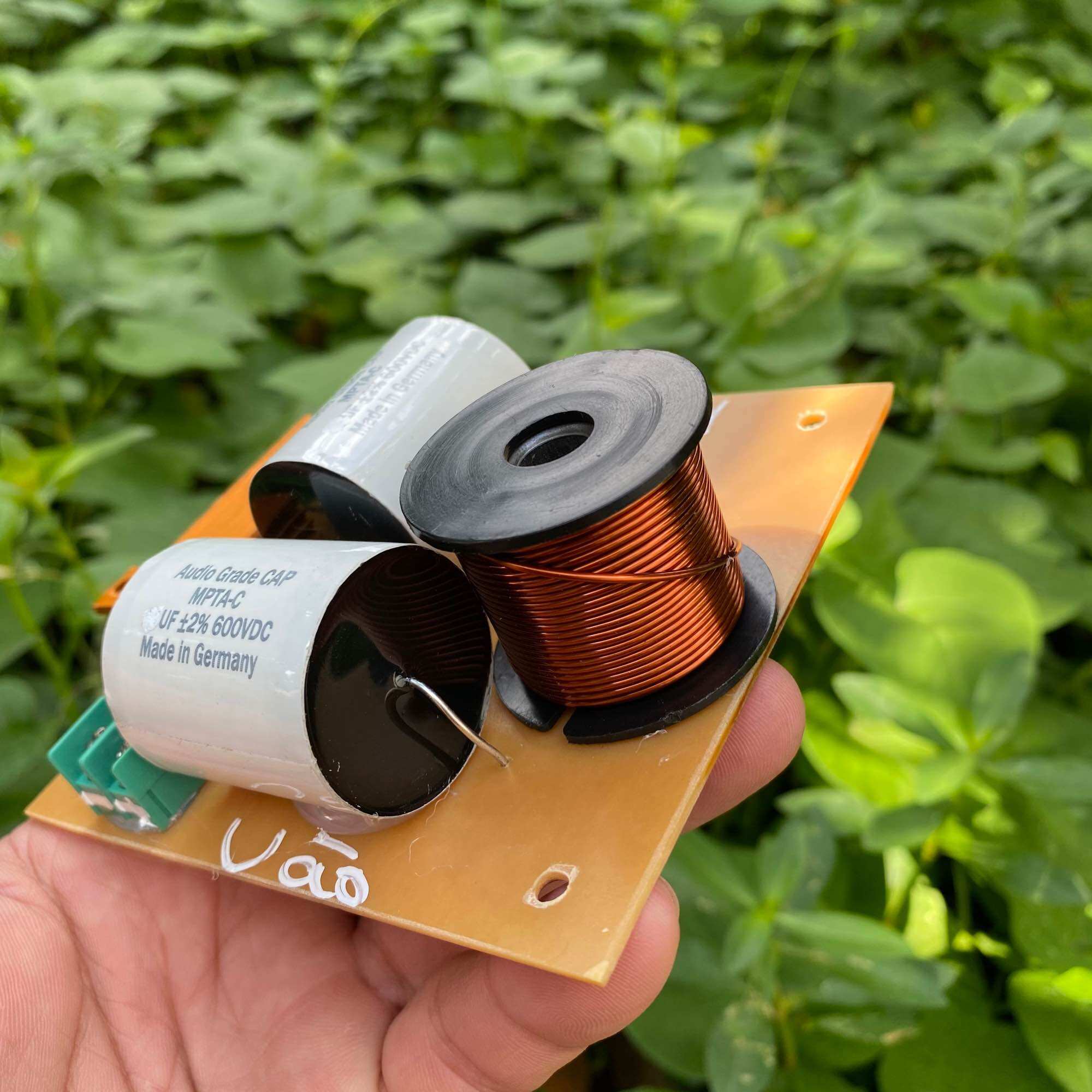 Phân tần loa trung kèn jbl 2482