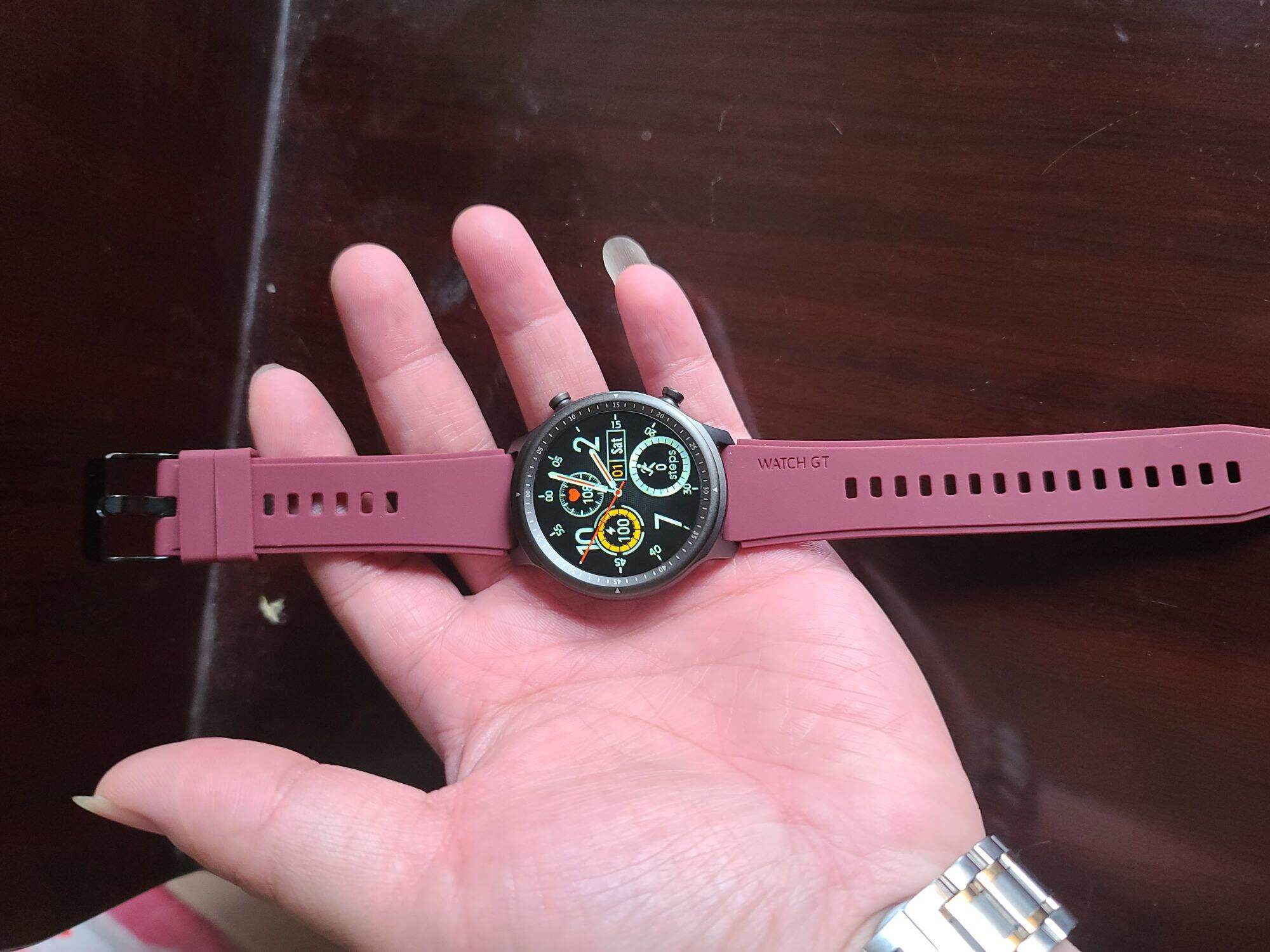 đồng hồ thông mịnh nội địa Full touch screen Giá  290,000 Đồng*Miễn phí vận chuyển