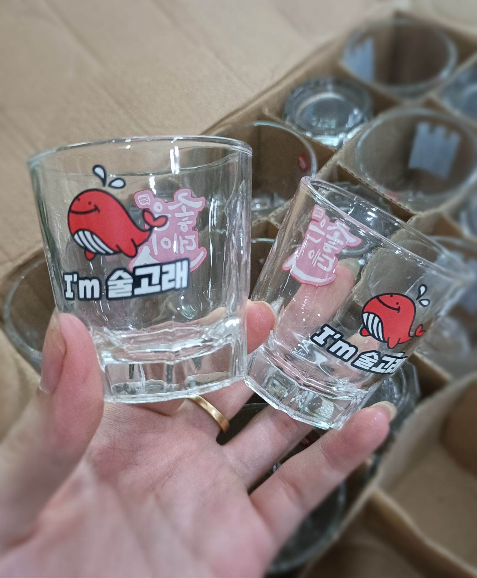 Ly uống soju chuẩn Hàn Quốc