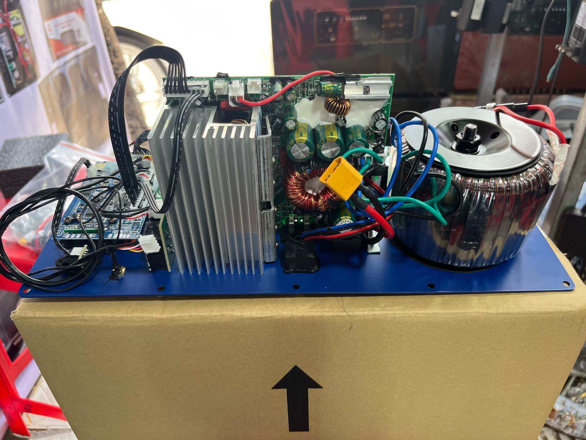 MẠCH LOA KÉO REVERT 200w NGUỒN XUYẾN(15x35)