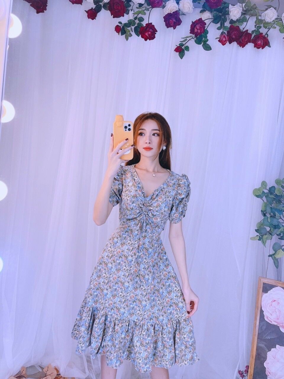 Đầm hoa rút ngực tay phồng đuôi cá siêu dễ thương hình thật mẫu mặc