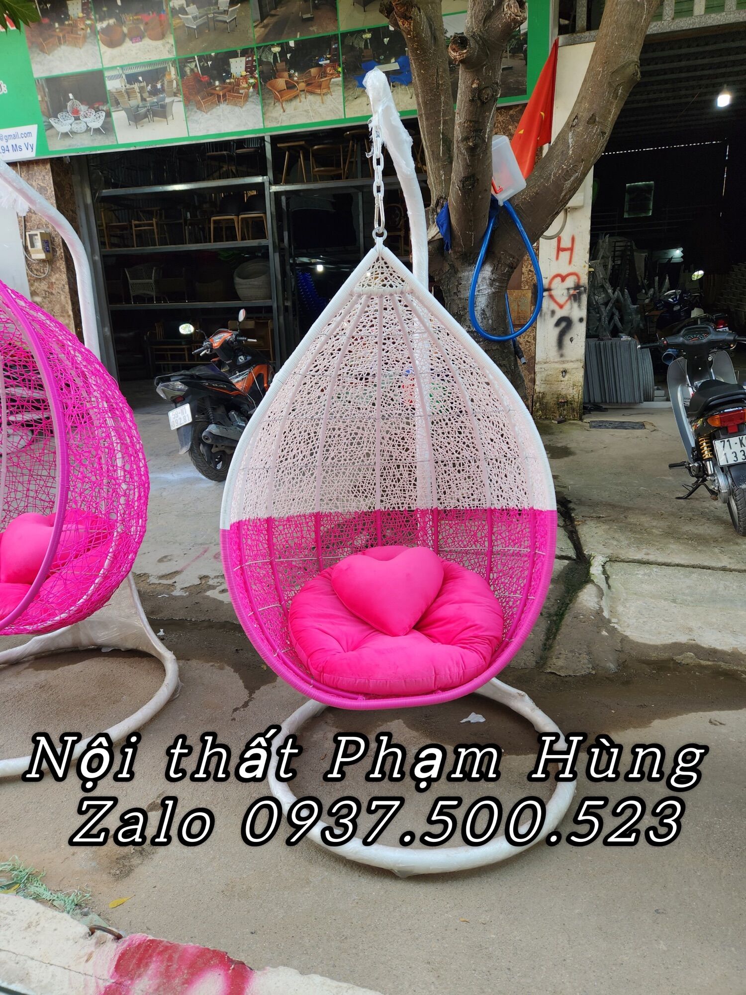 Xích đu trứng sân vườn