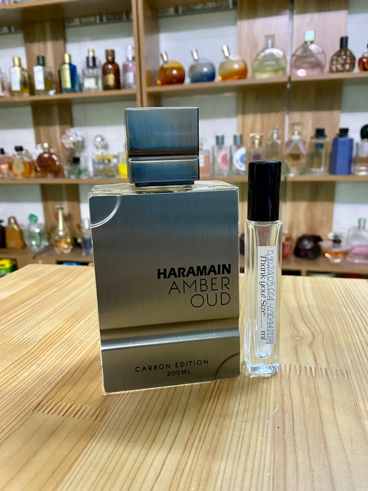 Nước hoa Al Haramain Amber Oud Carbon Edition