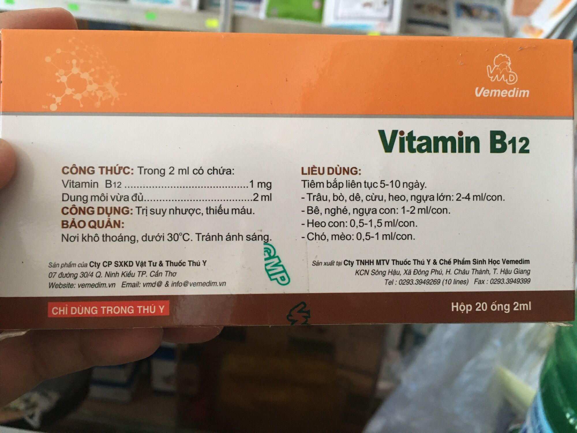 Vitamin b12 dùng cho gà đá , gà chọi tăng lực , bổ máu hồi phục thể trạng giá sĩ hộp 20 ống