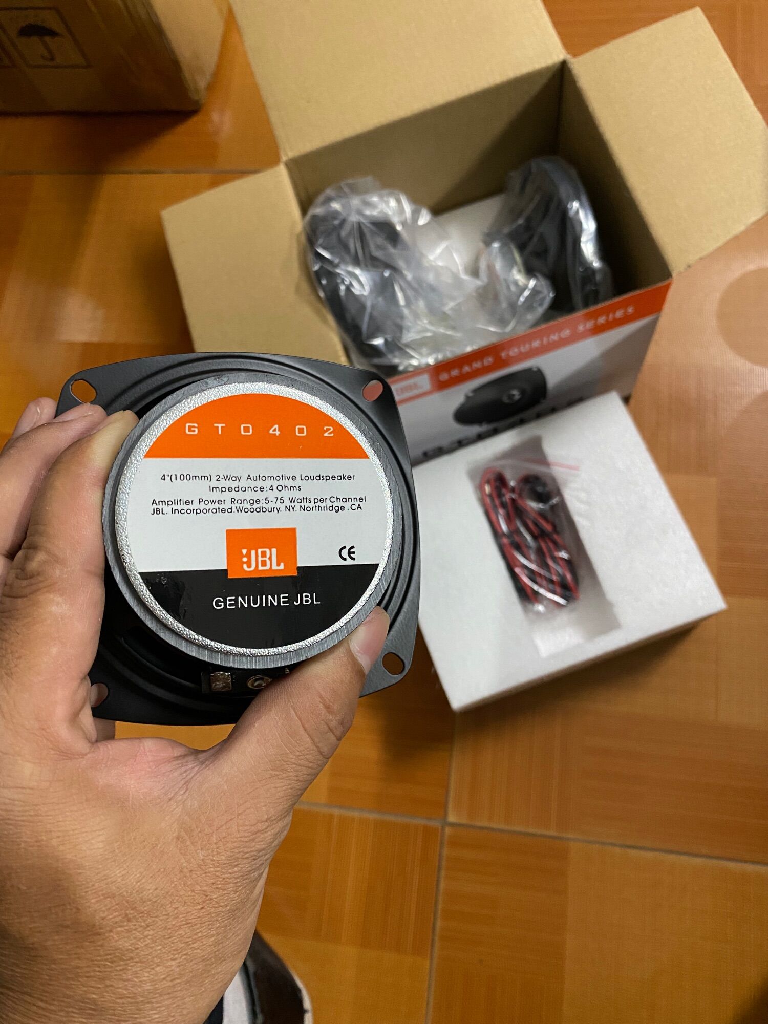 Loa cánh cửa JBL 4, 5, 6 inch