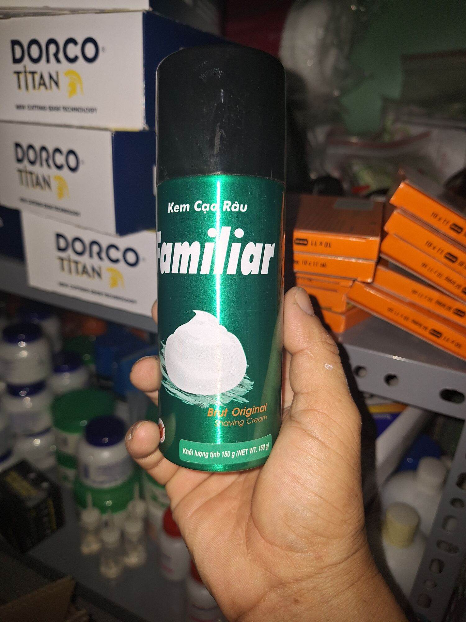 Kem cạo râu Familiar 150 gram