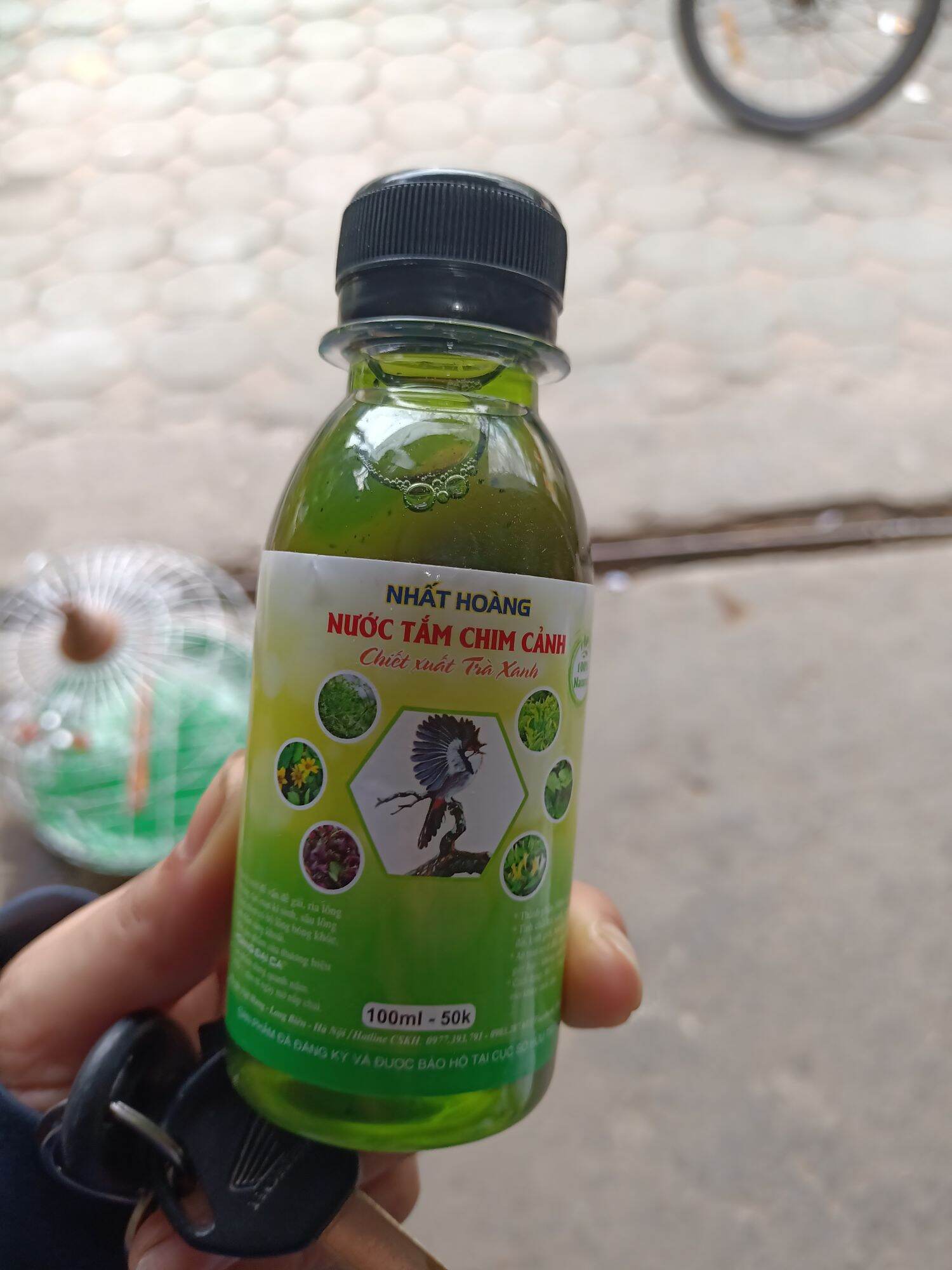 Nước tắm chim cảnh nhất hoàng