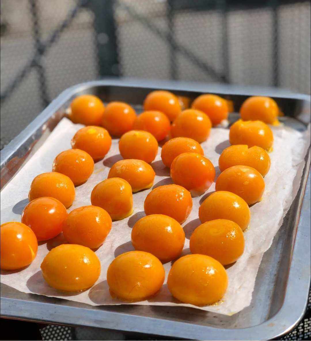 Trứng muối, lòng đỏ trứng muối 13/14g 10 quả