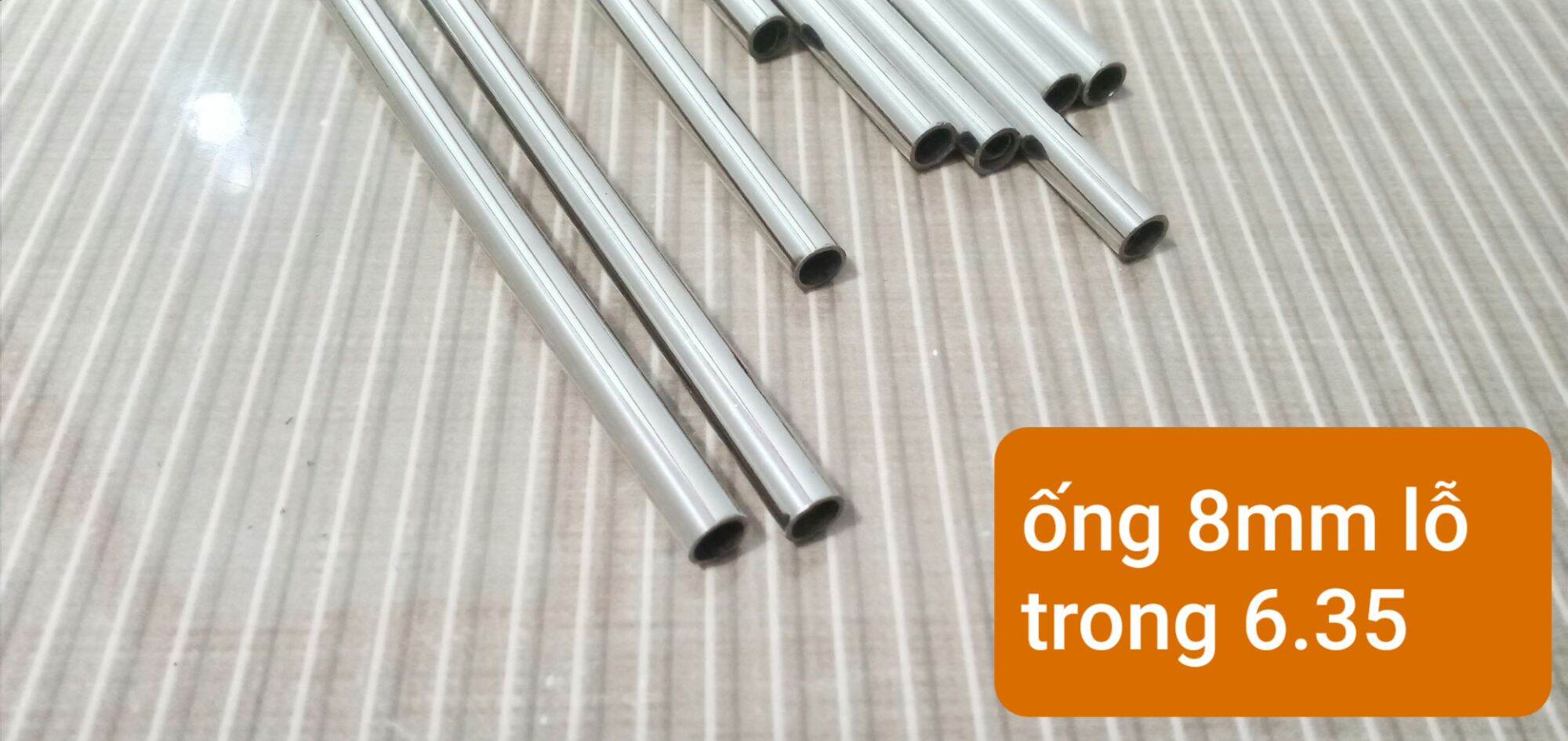 Ống 8mm inox 304 .lỗ trong 6.35