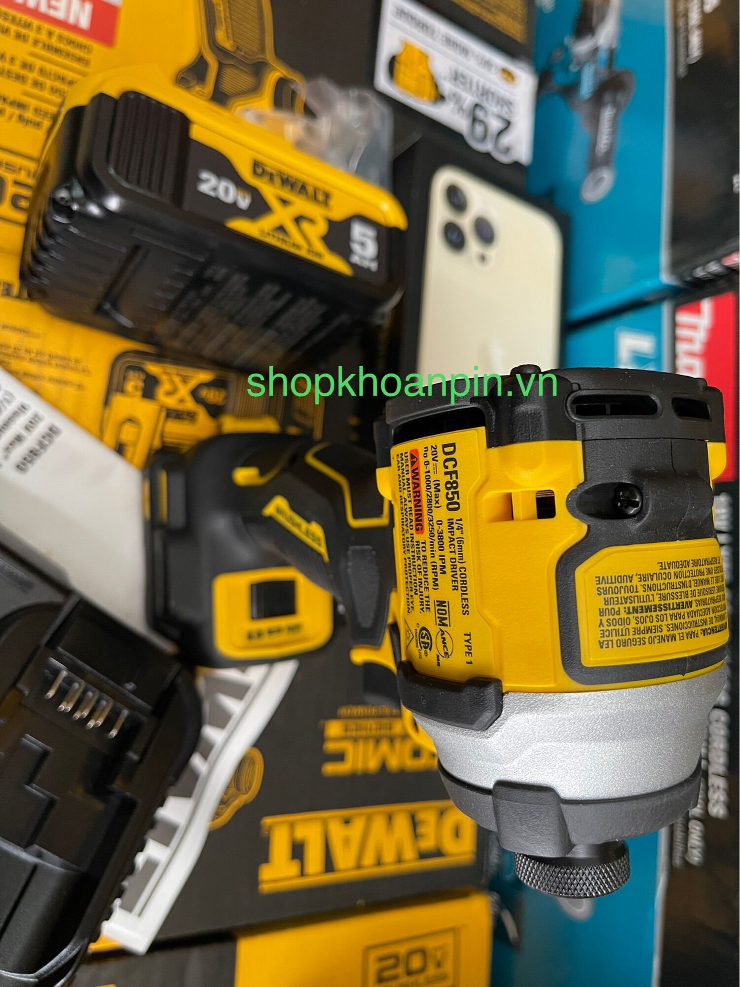 Dewalt DCF850P1 MÁY BẮT VÍT DEWALT DCF850P1