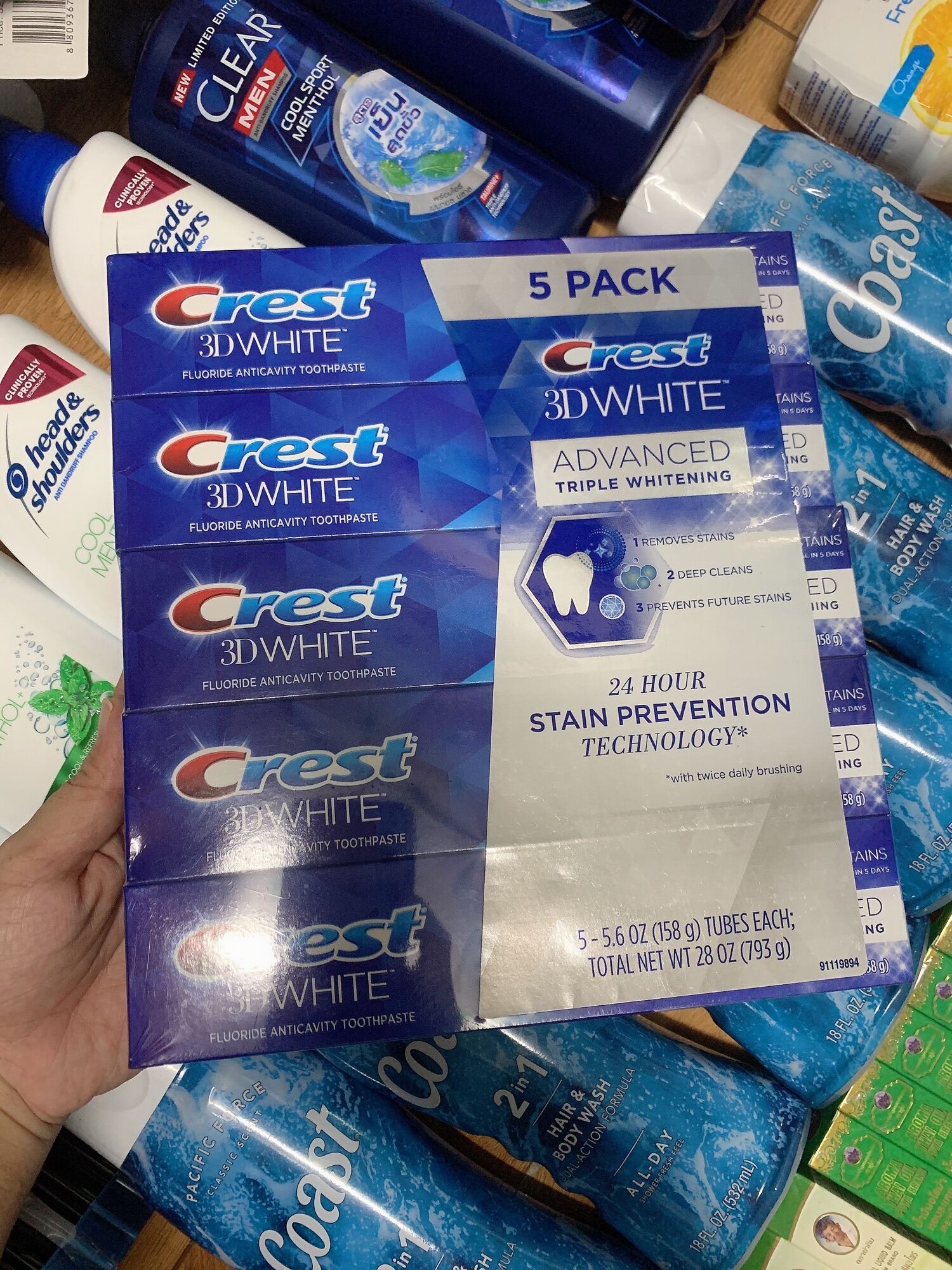 KEM ĐÁNH RĂNG CREST 3D ADVANCED TRIPLE WHITENING 158gr MỸ