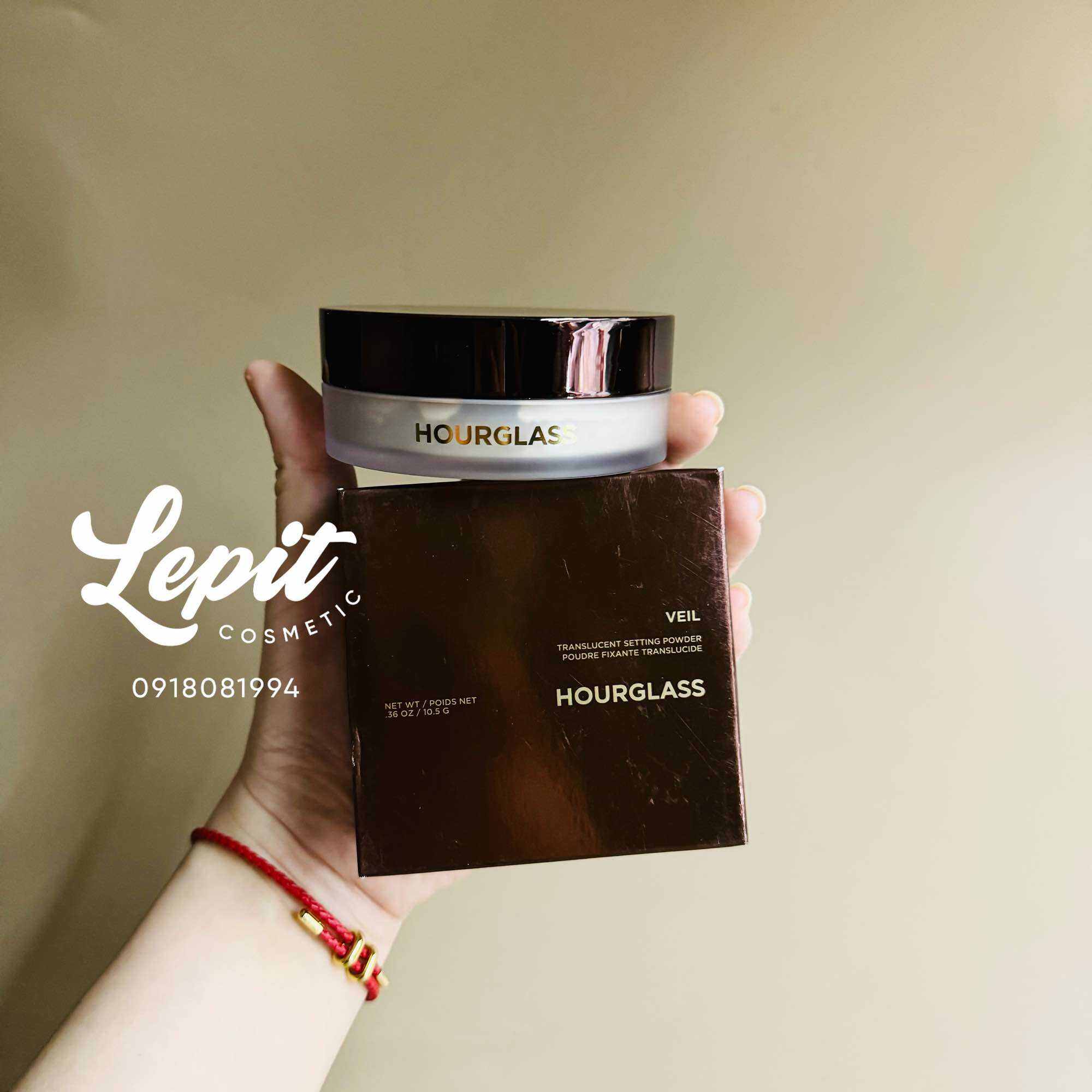 Phấn phủ bột không màu và kiềm dầu Hourglass Veil Translucent Setting Powder