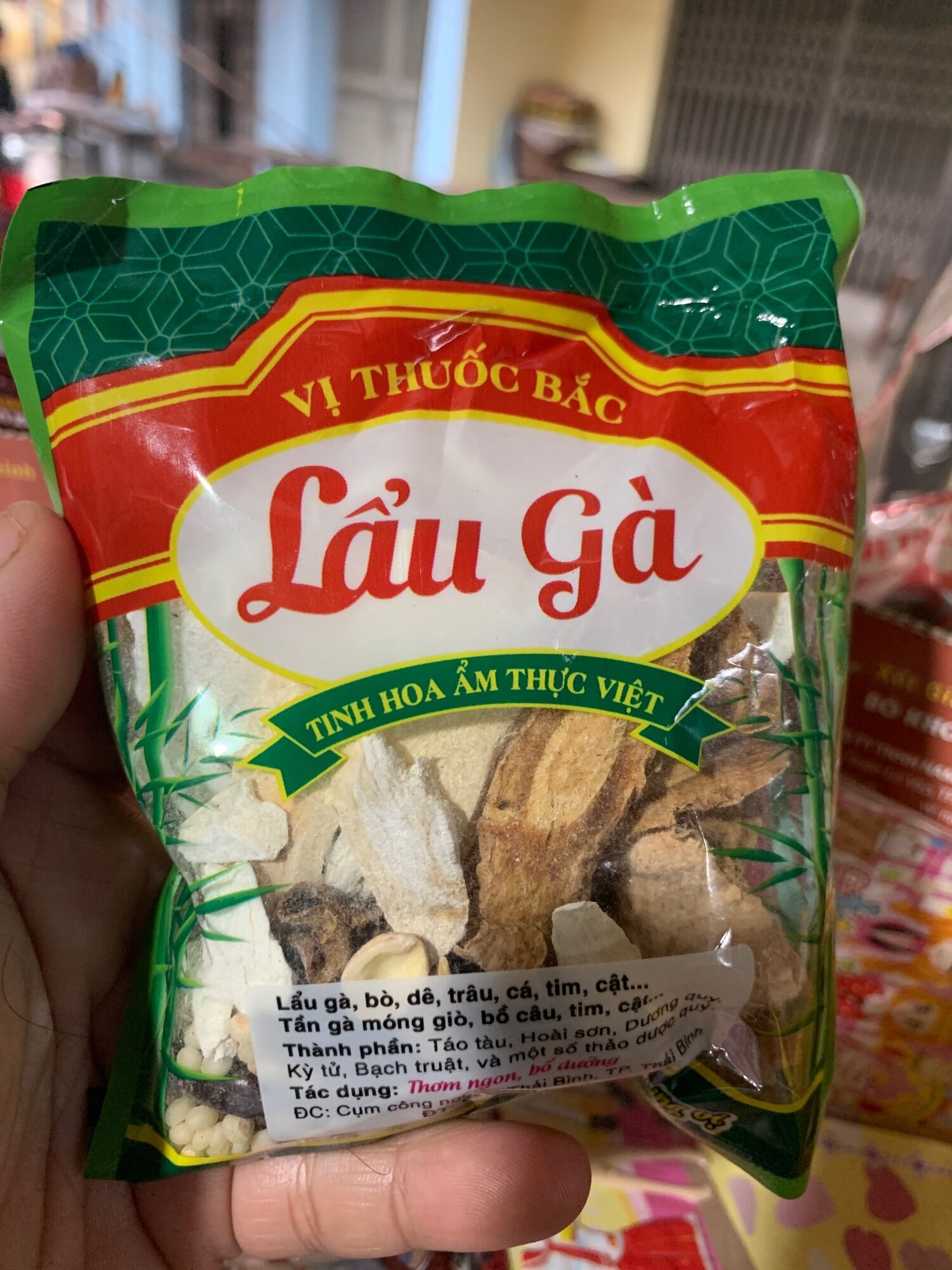 Gói lẩu gà vị thuoc bắc hầm thịt siêu ngon 50g
