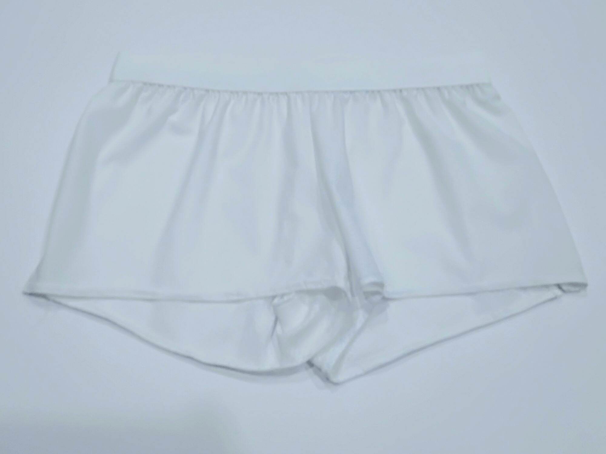 Quần ngủ thun cotton lạnh có lỗ nhỏ li ti, quần short ngắn mỏng nam, siêu mát, có sẻ tà hai bên.