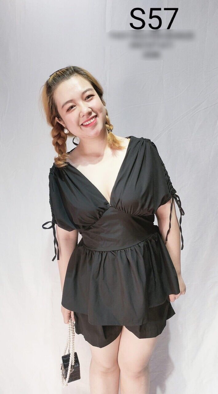 Set áo cổ V tay rút + short - mặc đi chơi, đi tiệc