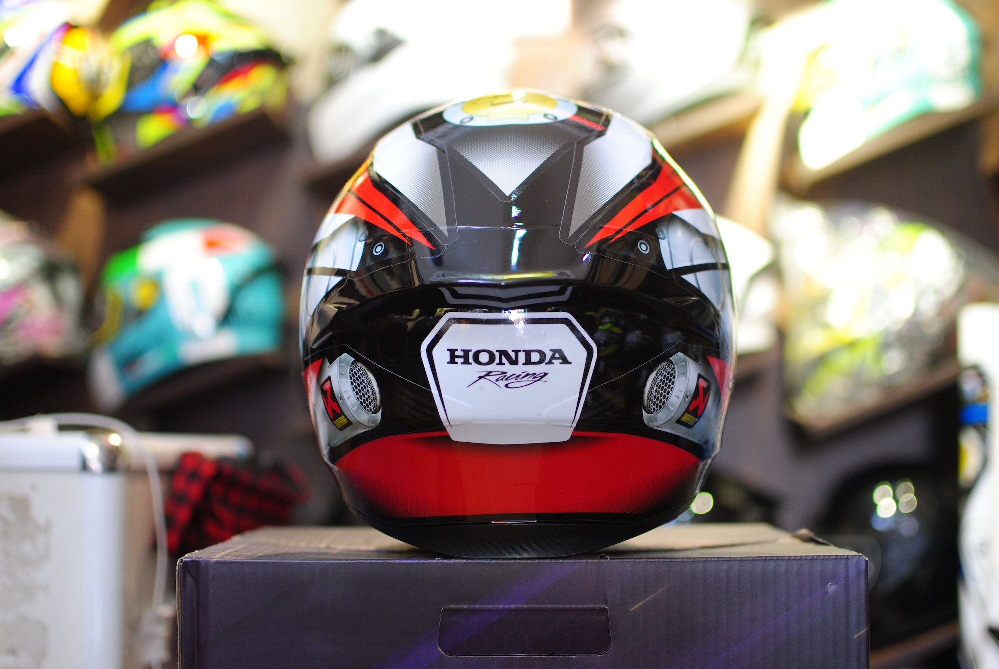 Mũ bảo hiểm Royal M138 tem Honda Sonic