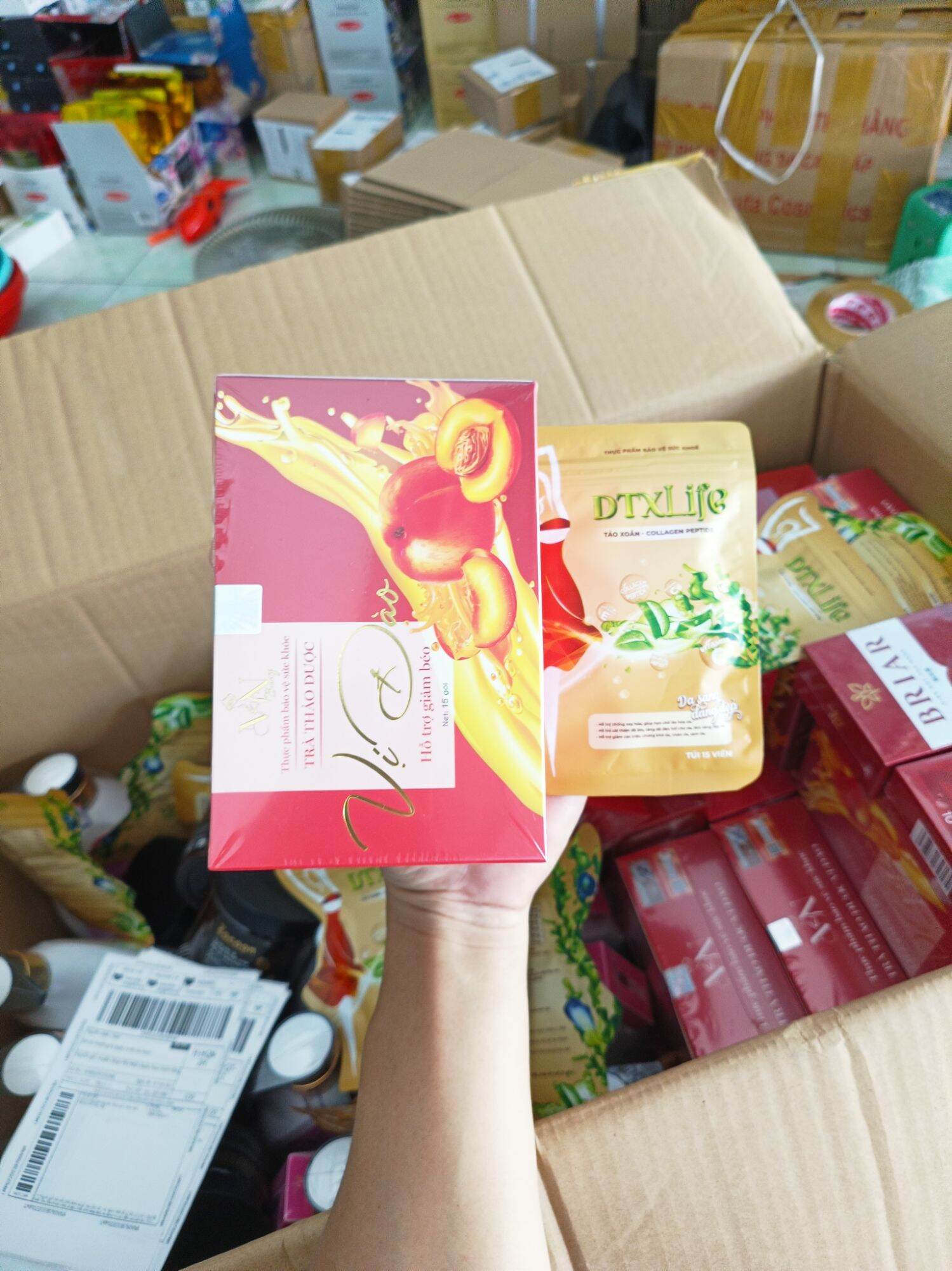 (Chính Hãng) Trà Giảm Cân Vị Đào Tặng Kèm Detox Rau Củ Dễ Sử Dụng Phù hợp Mọi Cơ Địa Kể Cả Cơ Địa Lờn