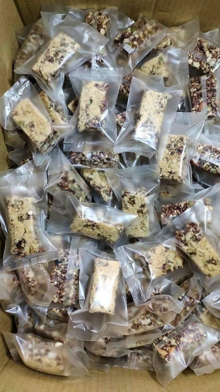 Thanh Gạo Lứt Chà Bông Mix Hạt Dinh Dưỡng