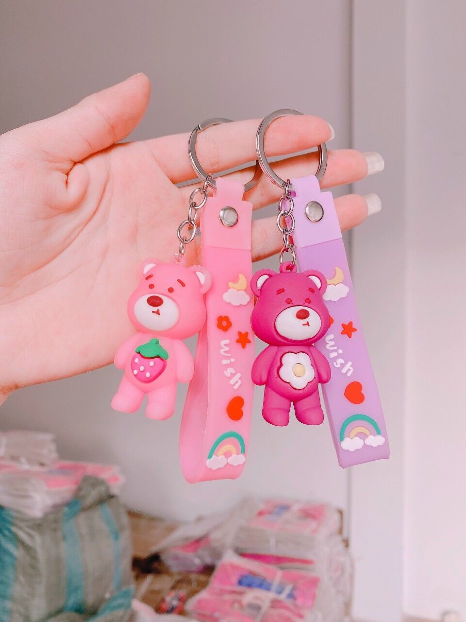 Móc khoá gấu dâu lotso