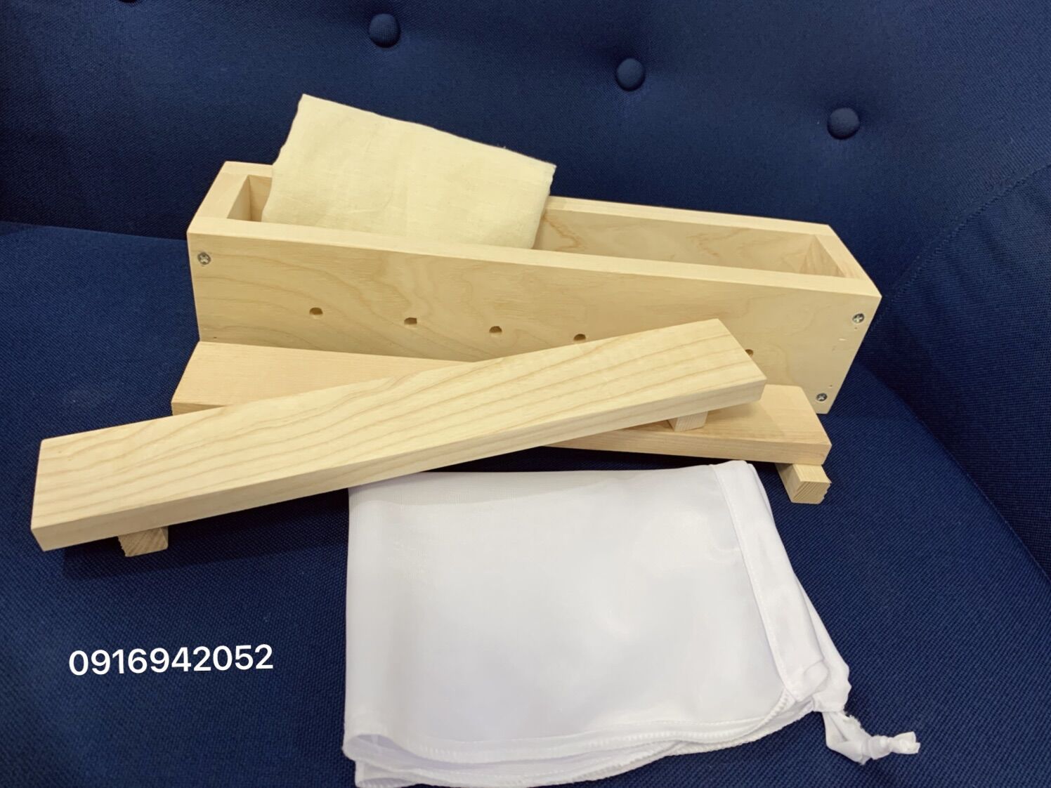 Khuôn làm đậu phụ đậu hủ tại nhà kèm 1 khăn gói, túi lọc cb1