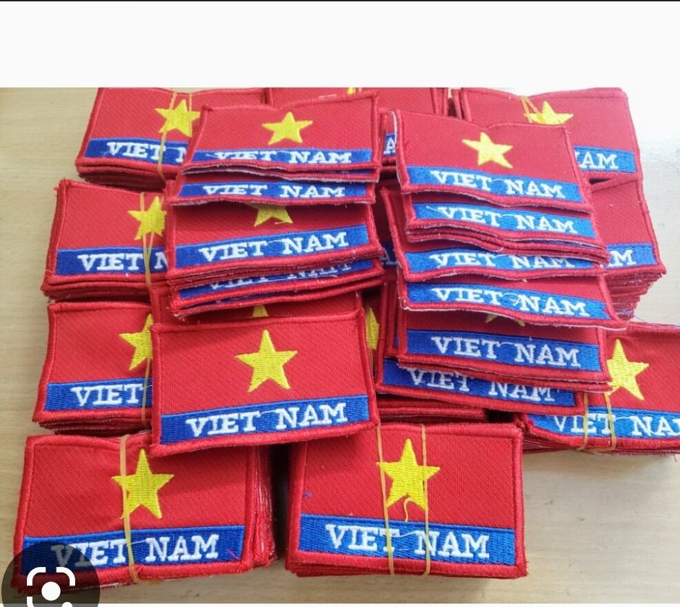 Cờ Việt Nam May Vào Áo