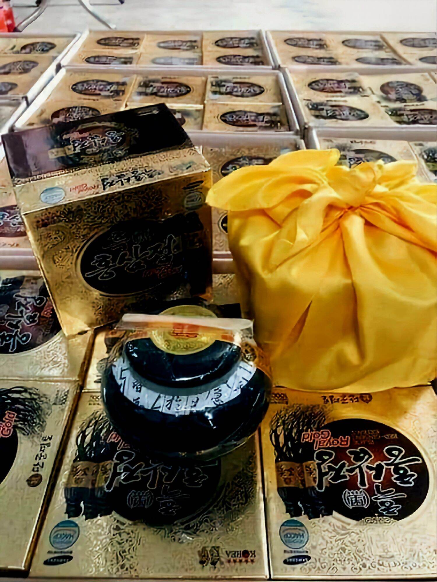 Cao hắc sâm đông trùng hạ thảo